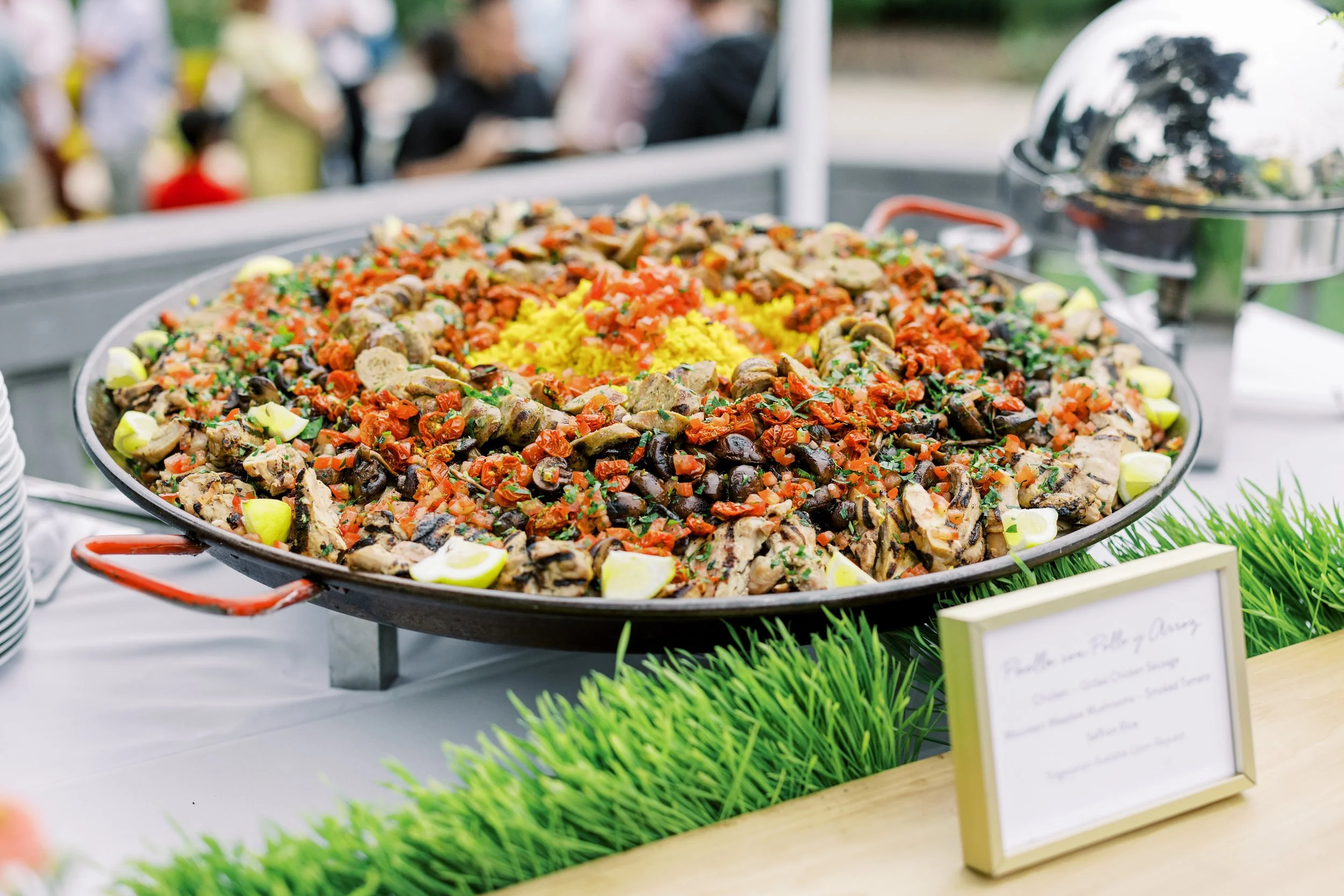 Paella con pollo y arroz 4.jpg