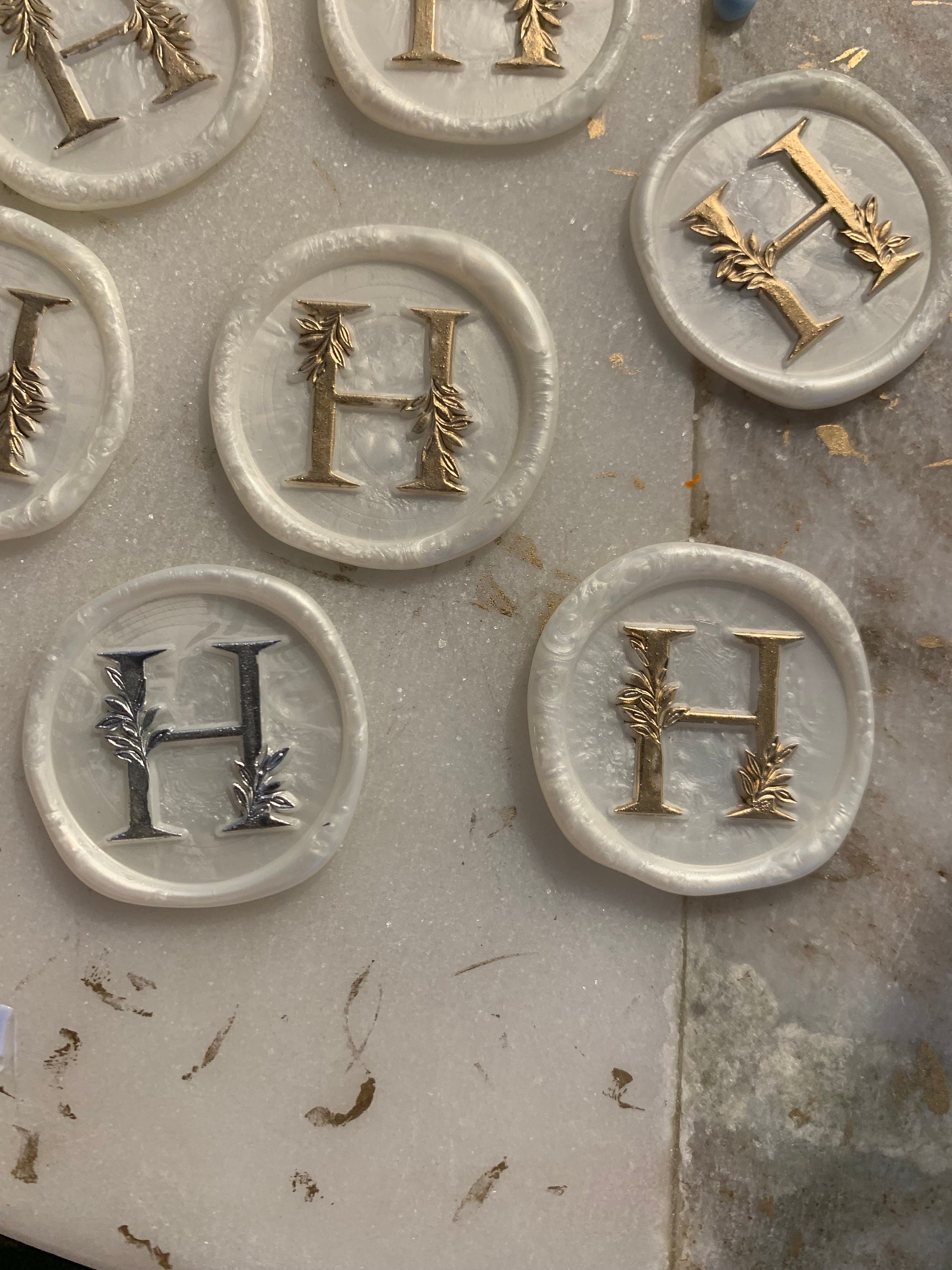 https://i.etsystatic.com/8460306/r/il/1525fa/4803184539/il_fullxfull.4803184539_cuts.jpg