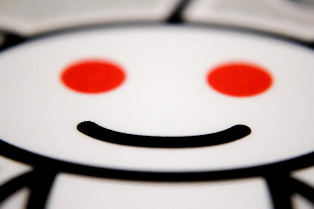 Reddit uses GameStop to fight against hedge funds