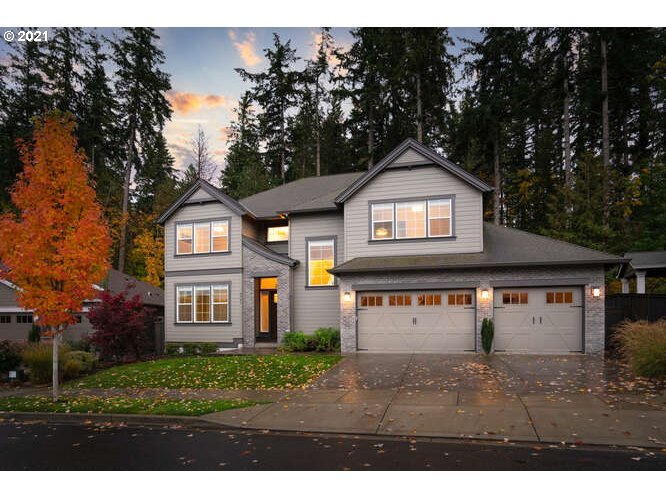 5761 NW Hood Loop, Camas, WA 98607