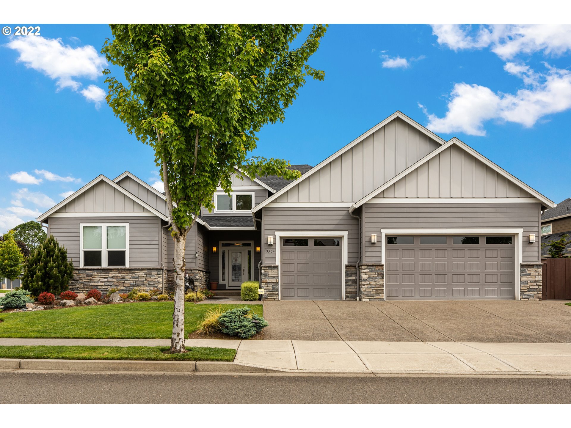  3301 NW 104th Circle, Vancouver, WA 98685