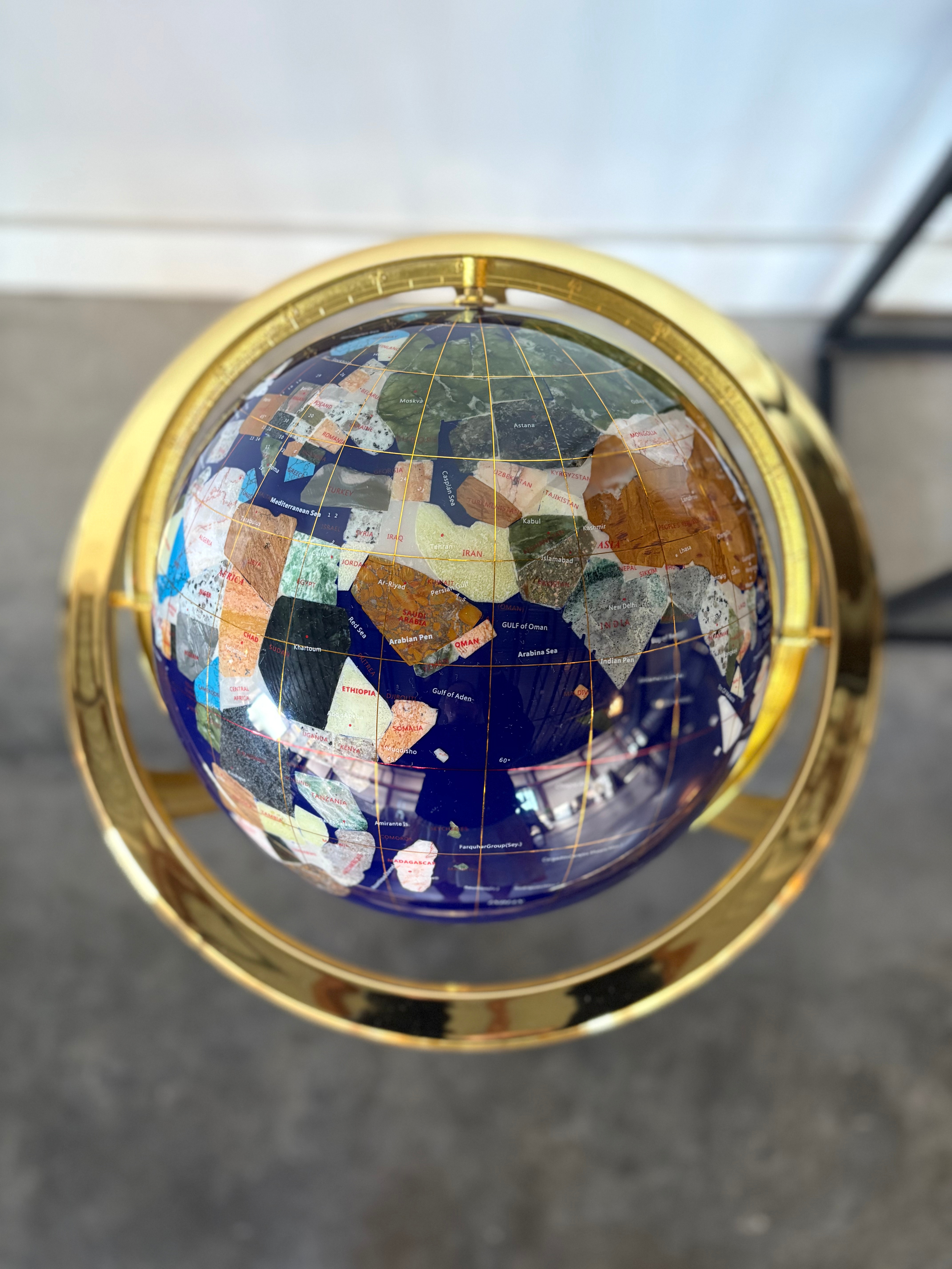 World Globe.1.png