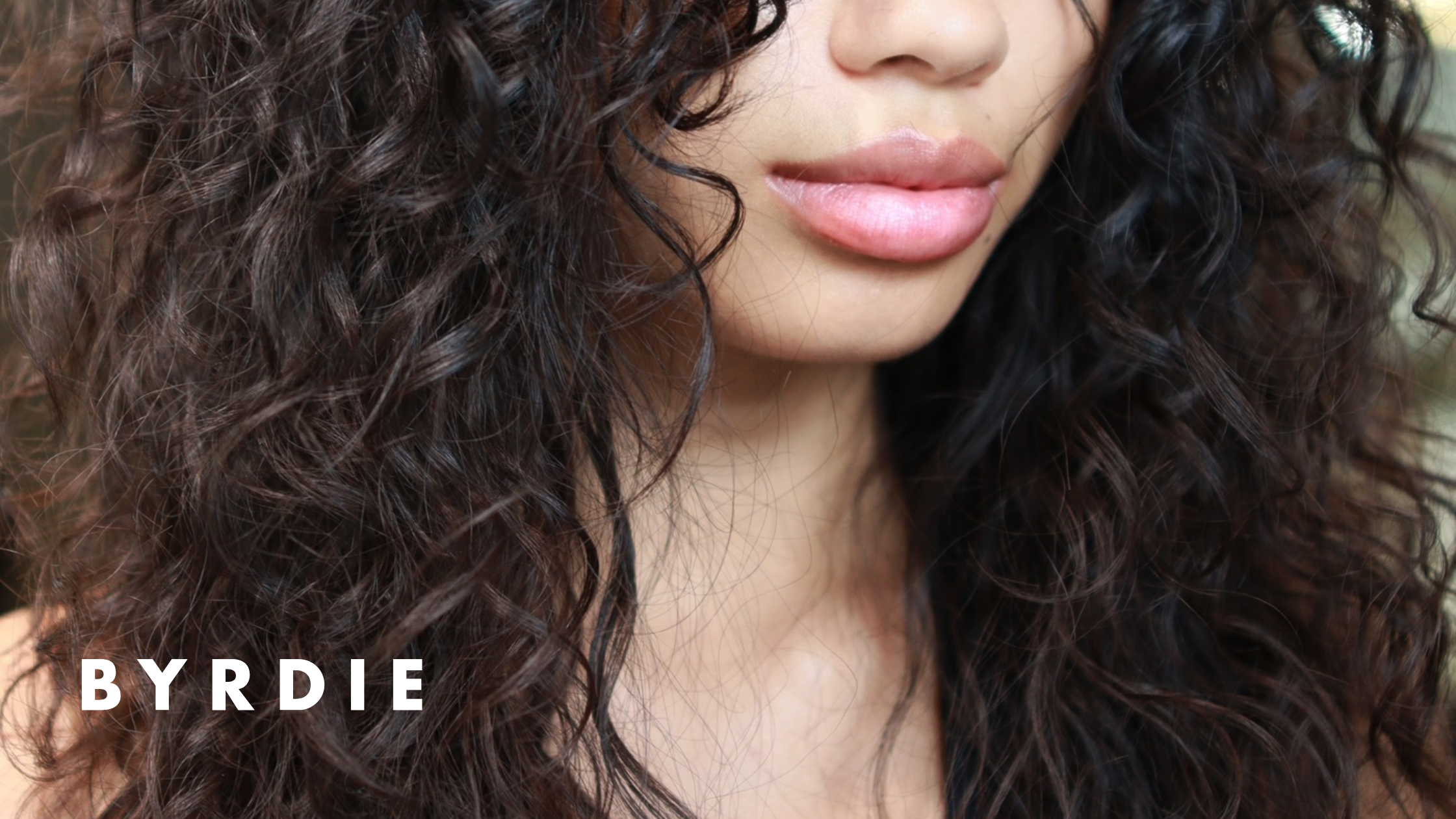 Pump Up Your Curls This Fall With These 6 Expert-Approved Tips