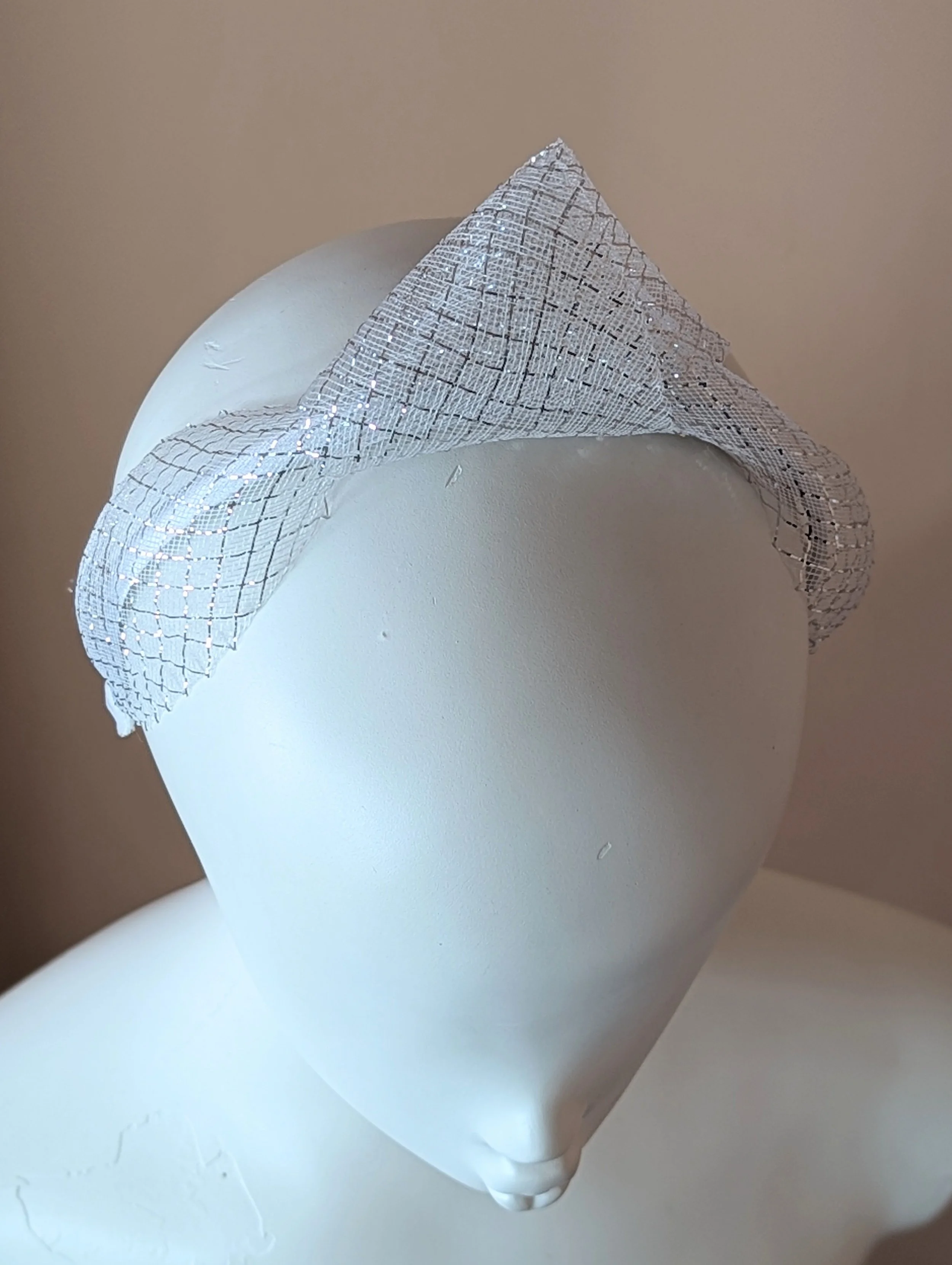 White-Silver-Knot-Fascinator.jpg