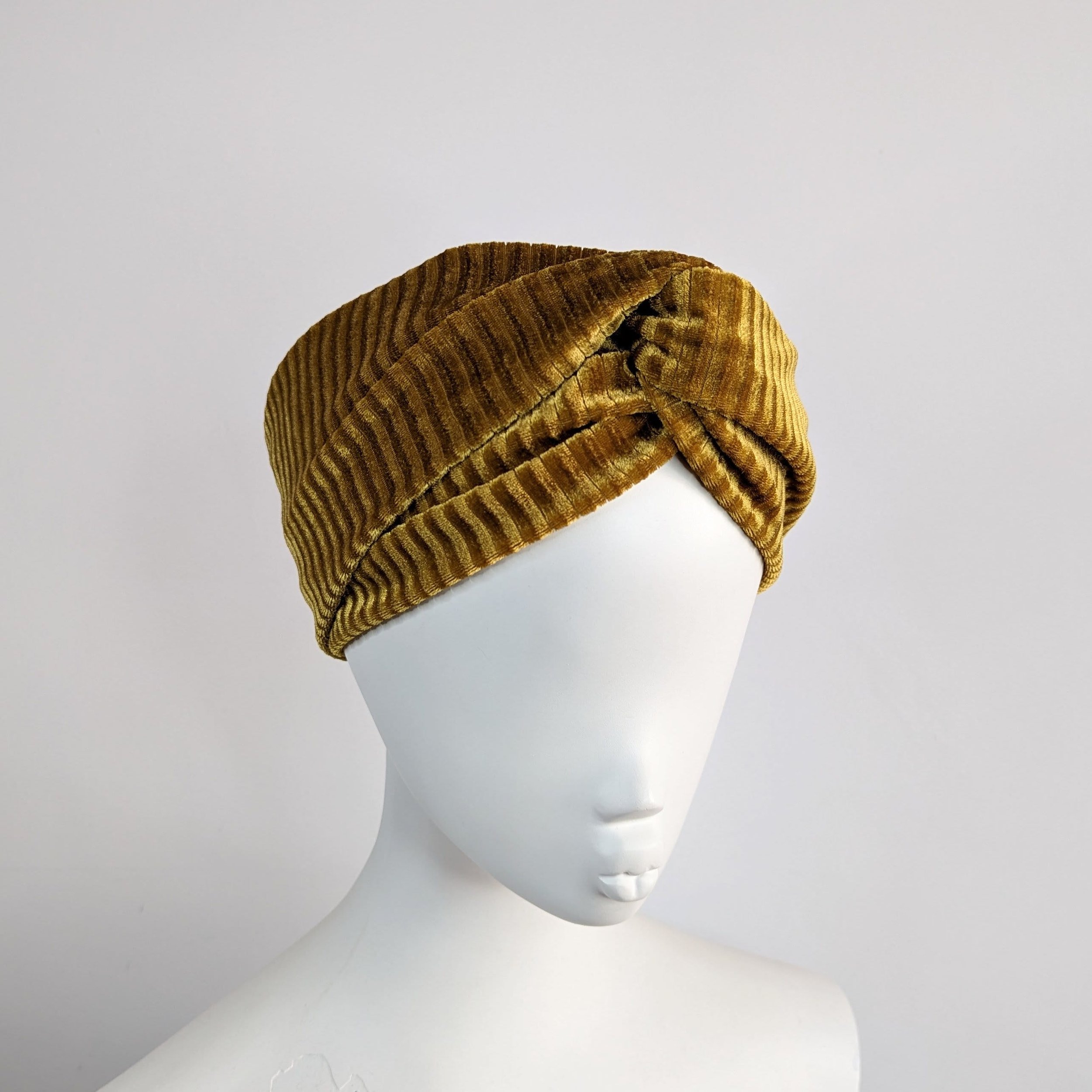 https://i.etsystatic.com/6583749/r/il/662fe0/4698516237/il_fullxfull.4698516237_akwg.jpg