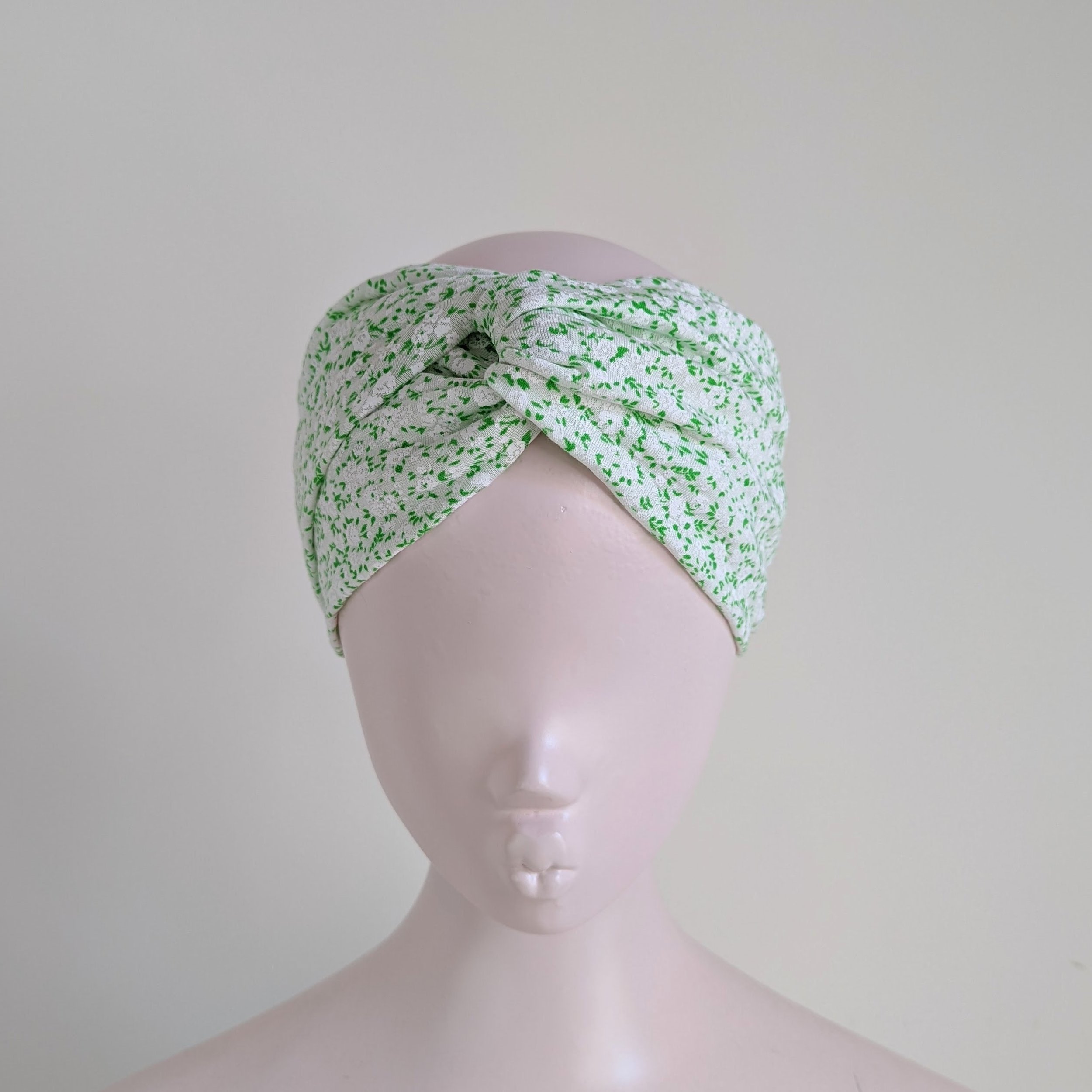 https://i.etsystatic.com/6583749/r/il/23e51d/4015534189/il_fullxfull.4015534189_qvbb.jpg
