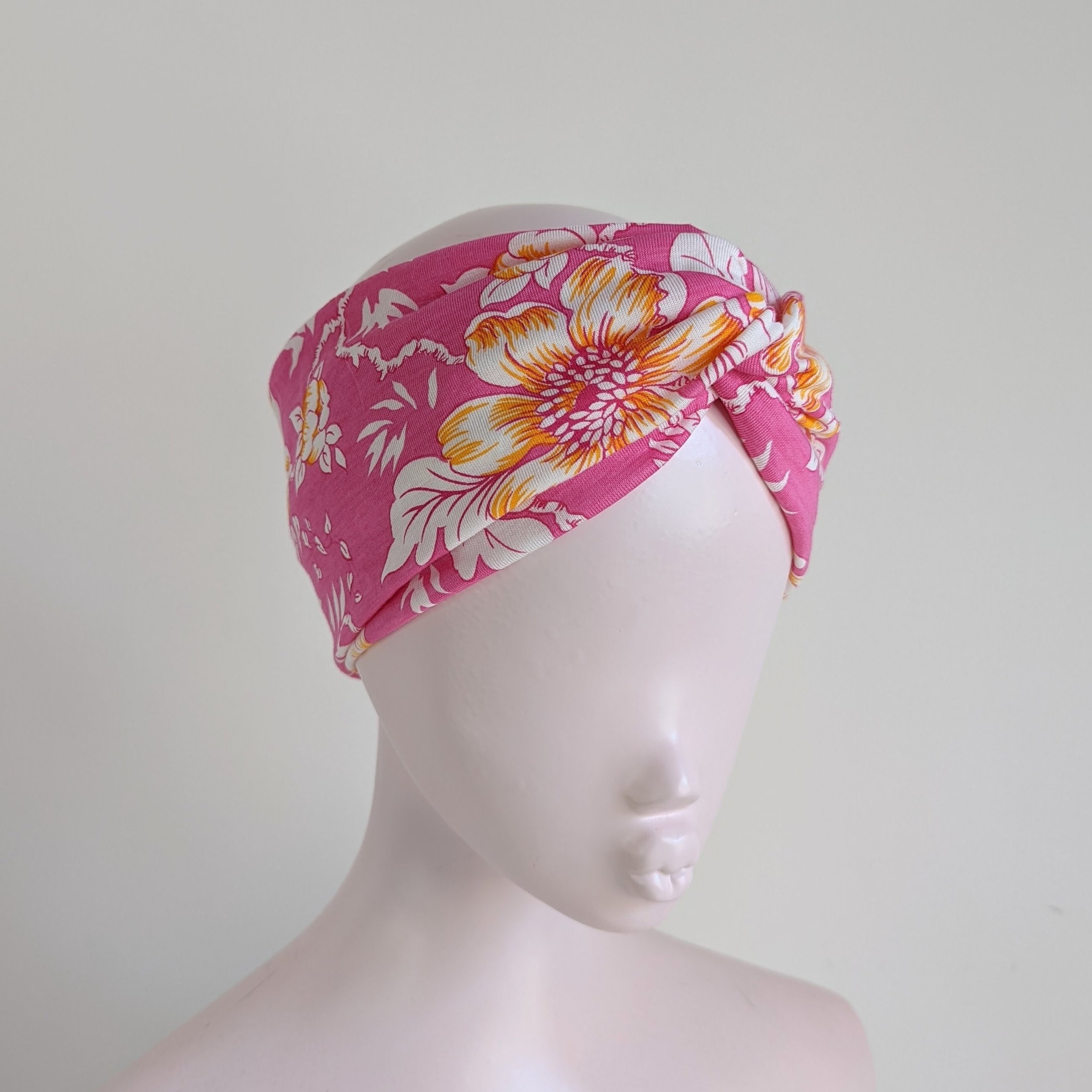 https://i.etsystatic.com/6583749/r/il/27a8cf/3954011244/il_fullxfull.3954011244_a72m.jpg