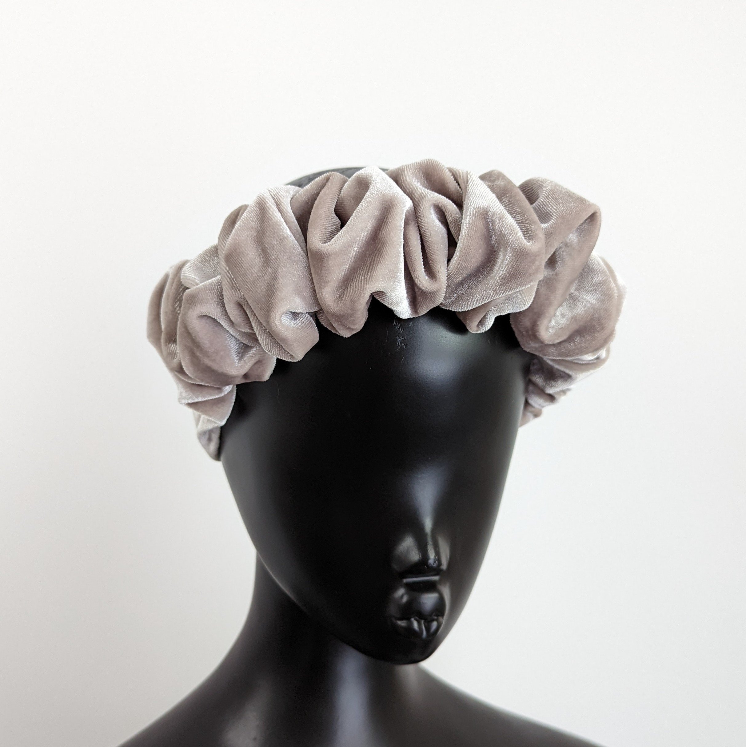 https://i.etsystatic.com/6583749/r/il/52b333/3565797792/il_fullxfull.3565797792_4ydd.jpg