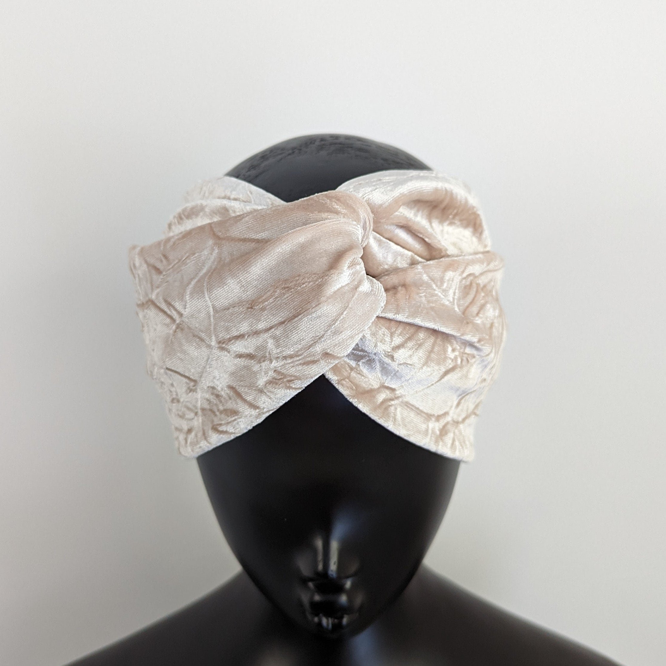 https://i.etsystatic.com/6583749/r/il/427471/3558574370/il_fullxfull.3558574370_3q01.jpg