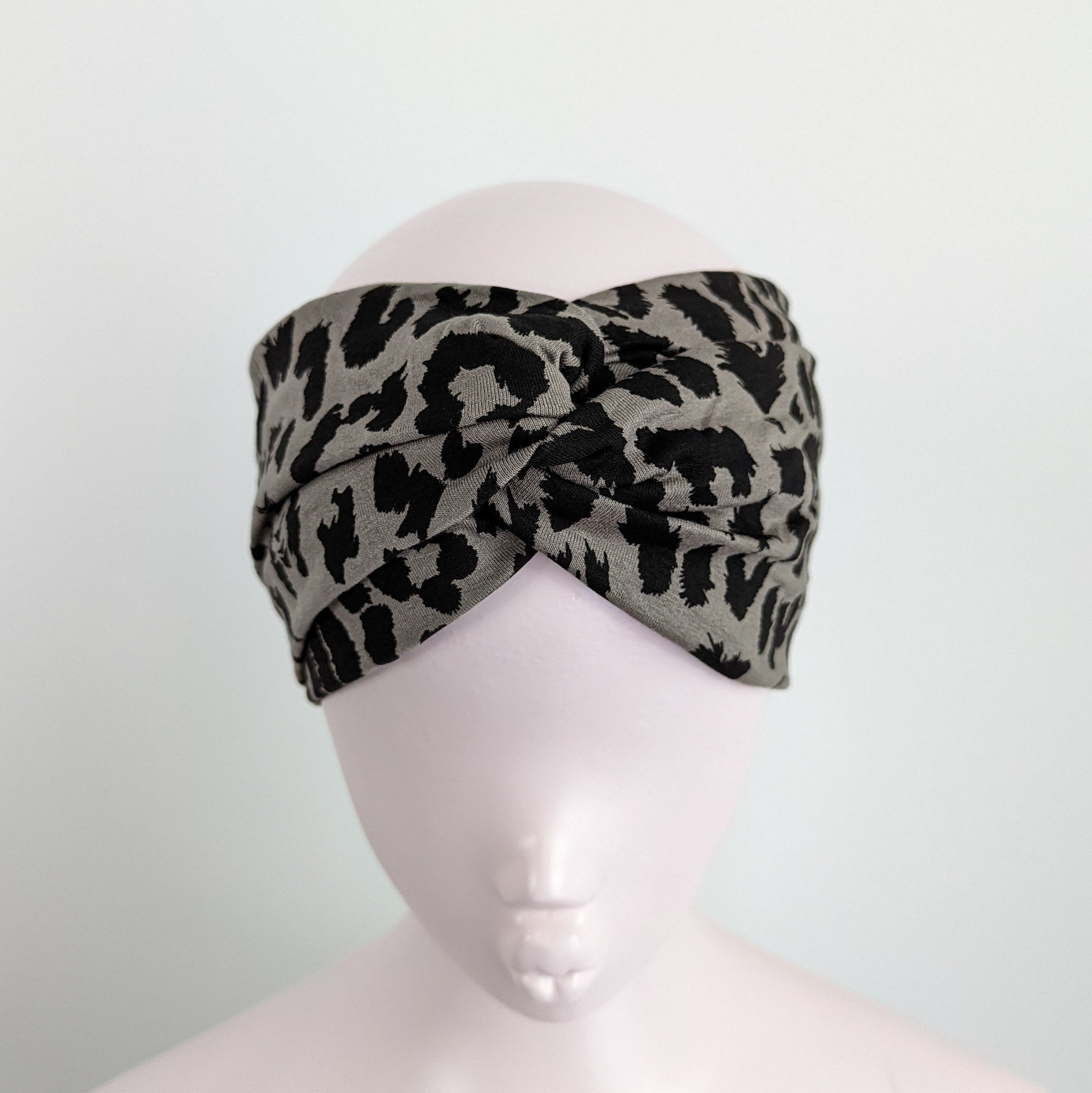 https://i.etsystatic.com/6583749/r/il/f3deb6/3610179087/il_fullxfull.3610179087_owzz.jpg