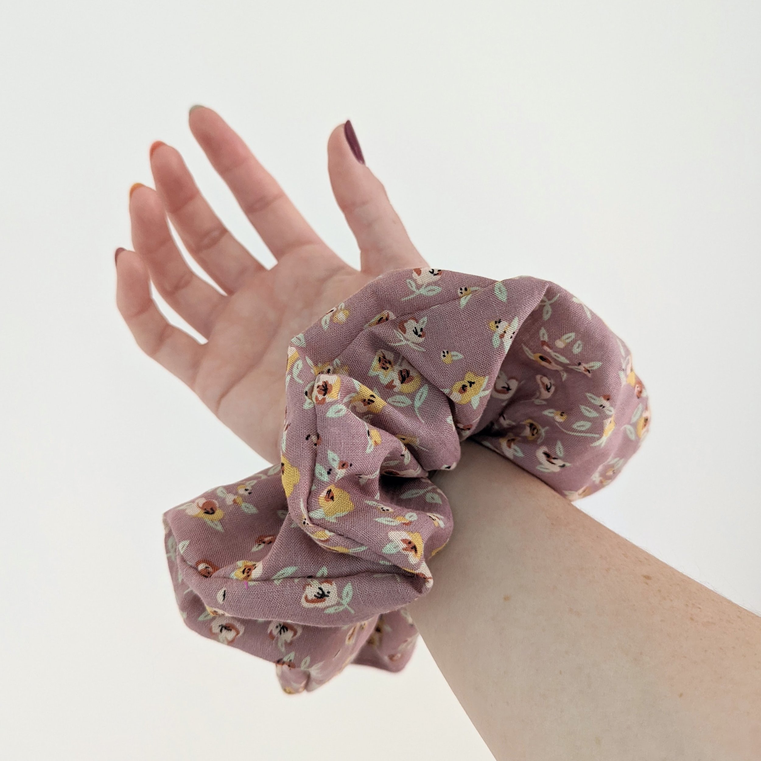https://i.etsystatic.com/6583749/r/il/331b1d/3919902650/il_fullxfull.3919902650_py02.jpg