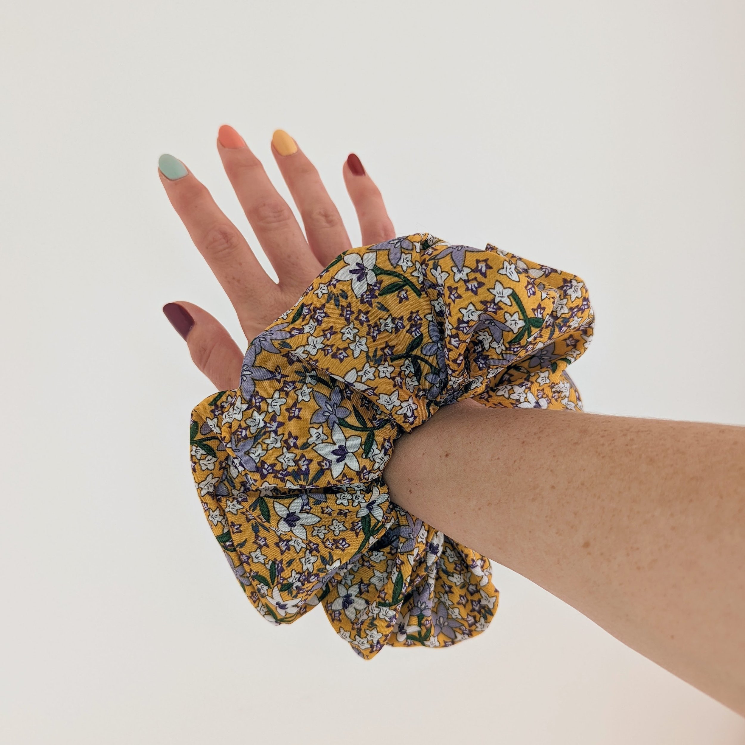 https://i.etsystatic.com/6583749/r/il/9b055f/3919833620/il_fullxfull.3919833620_dc3o.jpg