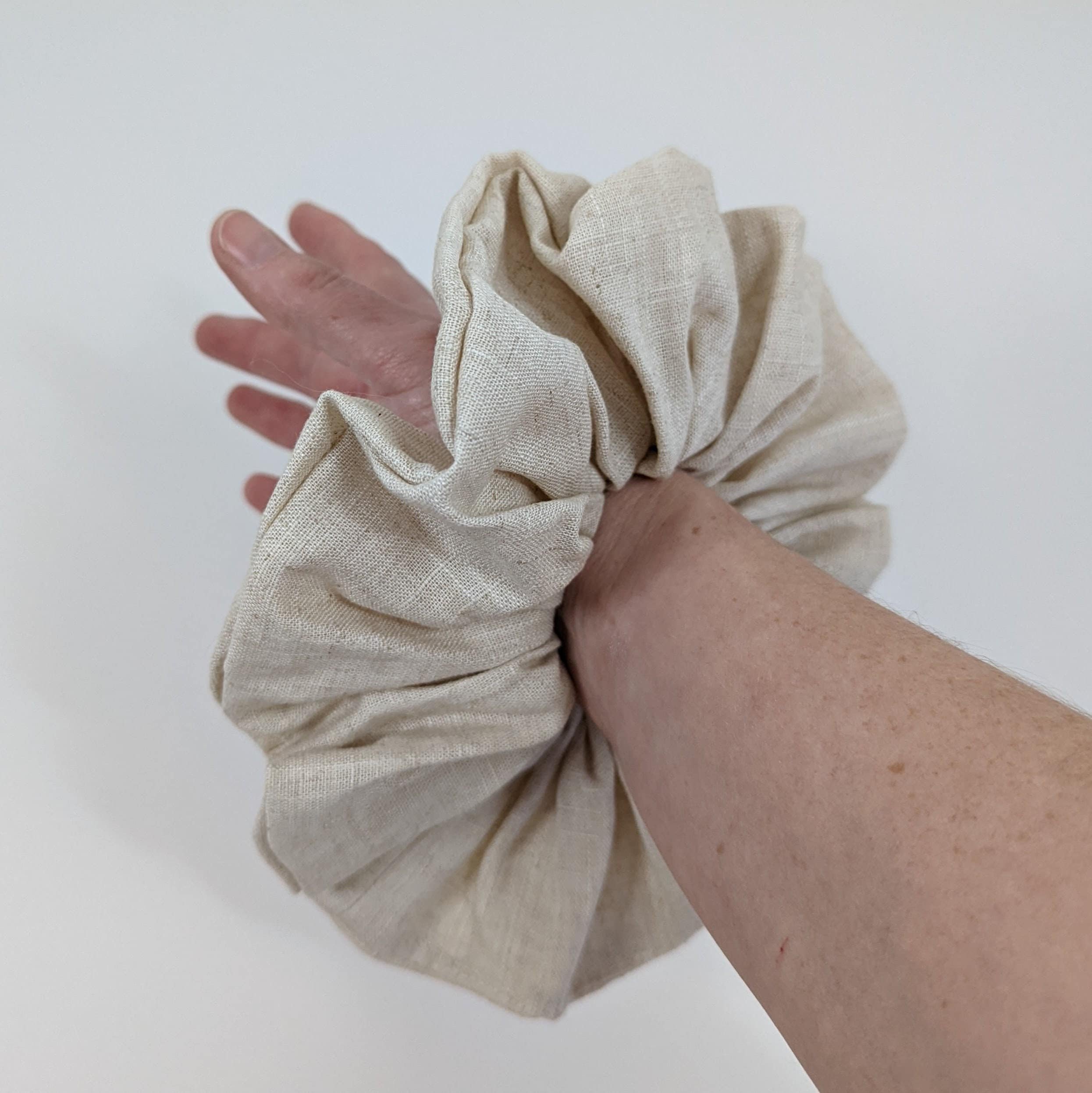 https://i.etsystatic.com/6583749/r/il/510d03/3709677498/il_fullxfull.3709677498_kcs0.jpg