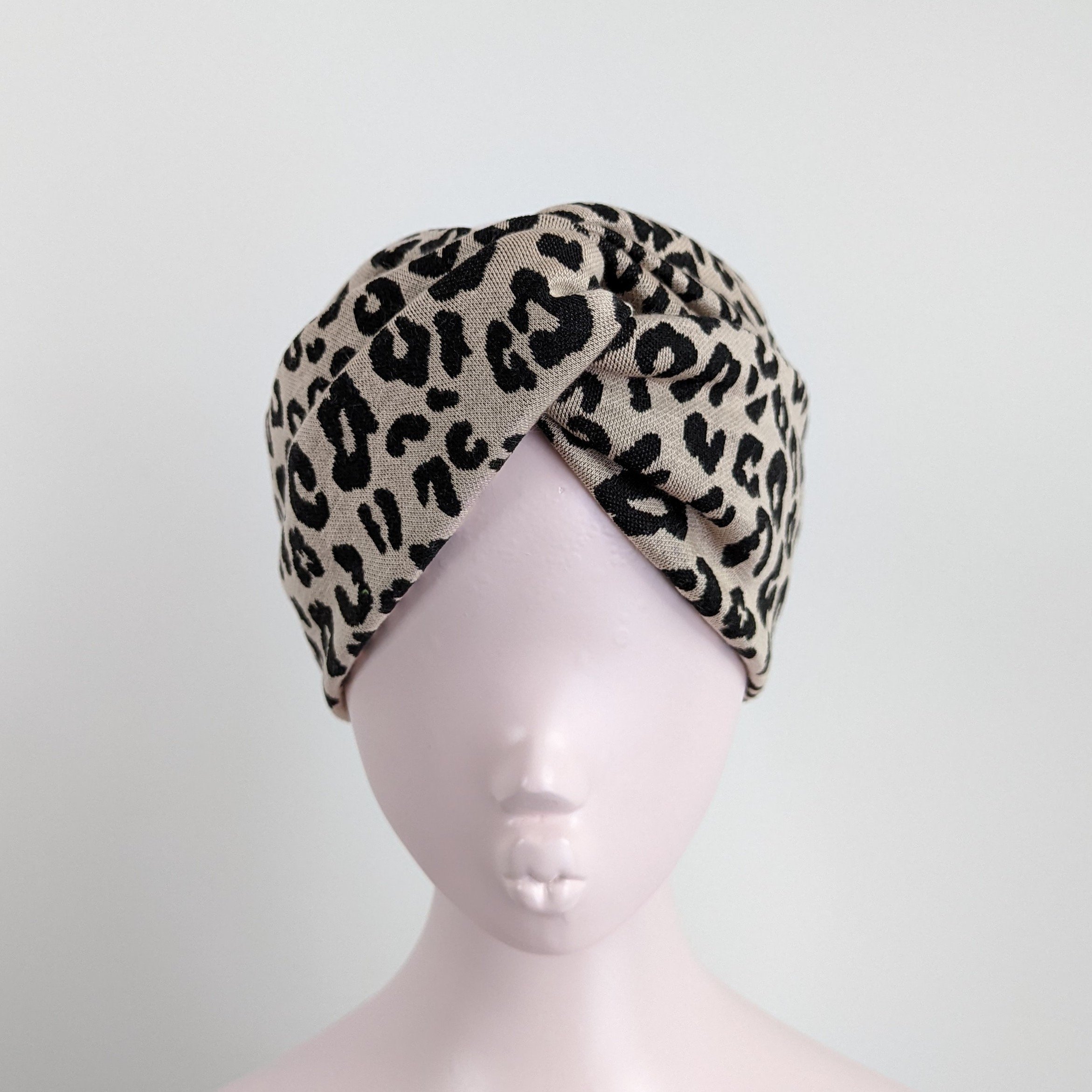 https://i.etsystatic.com/6583749/r/il/45ed1b/3610424911/il_fullxfull.3610424911_au14.jpg