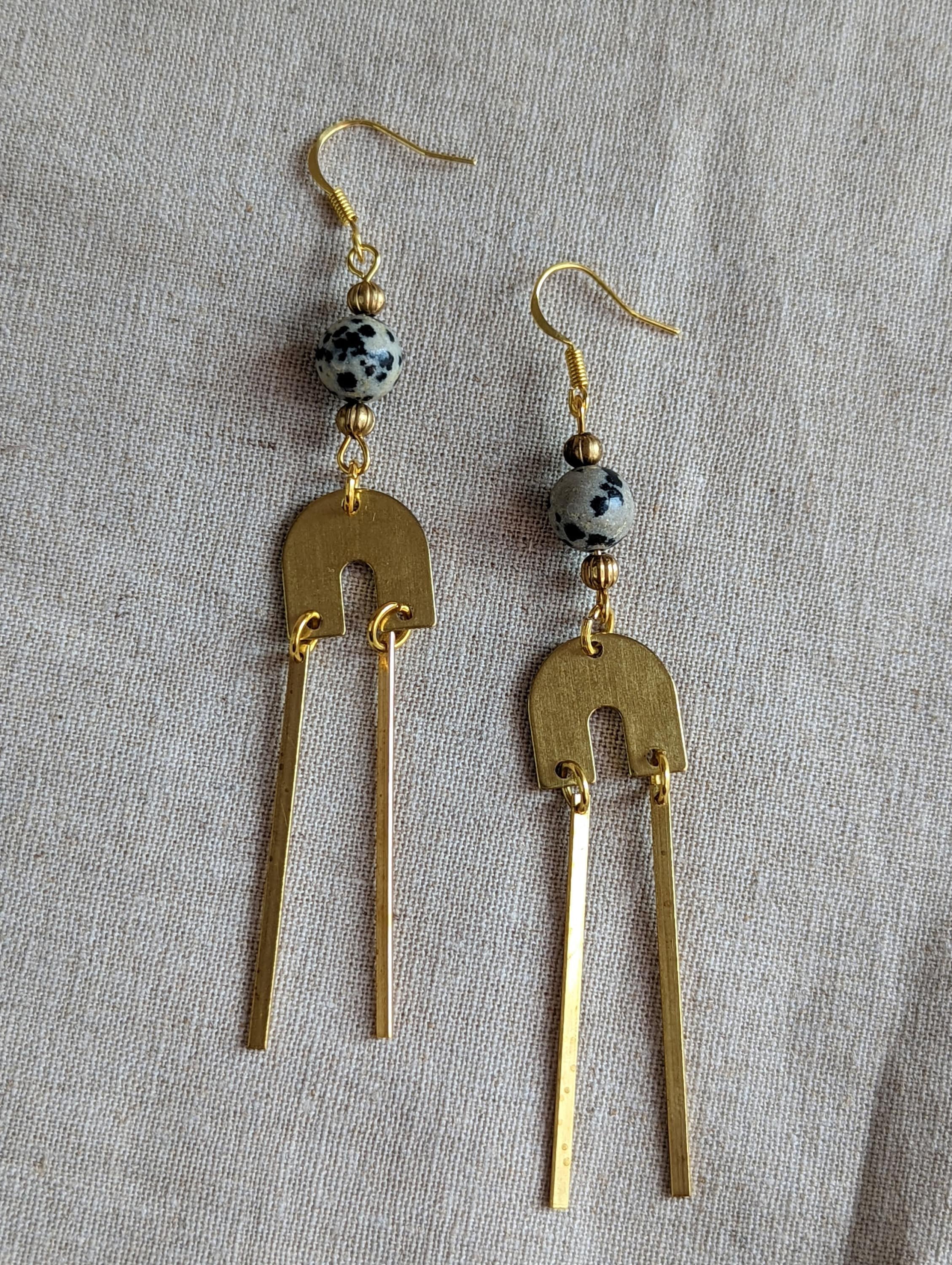 https://i.etsystatic.com/6583749/r/il/d0487b/3828982899/il_fullxfull.3828982899_qrfl.jpg