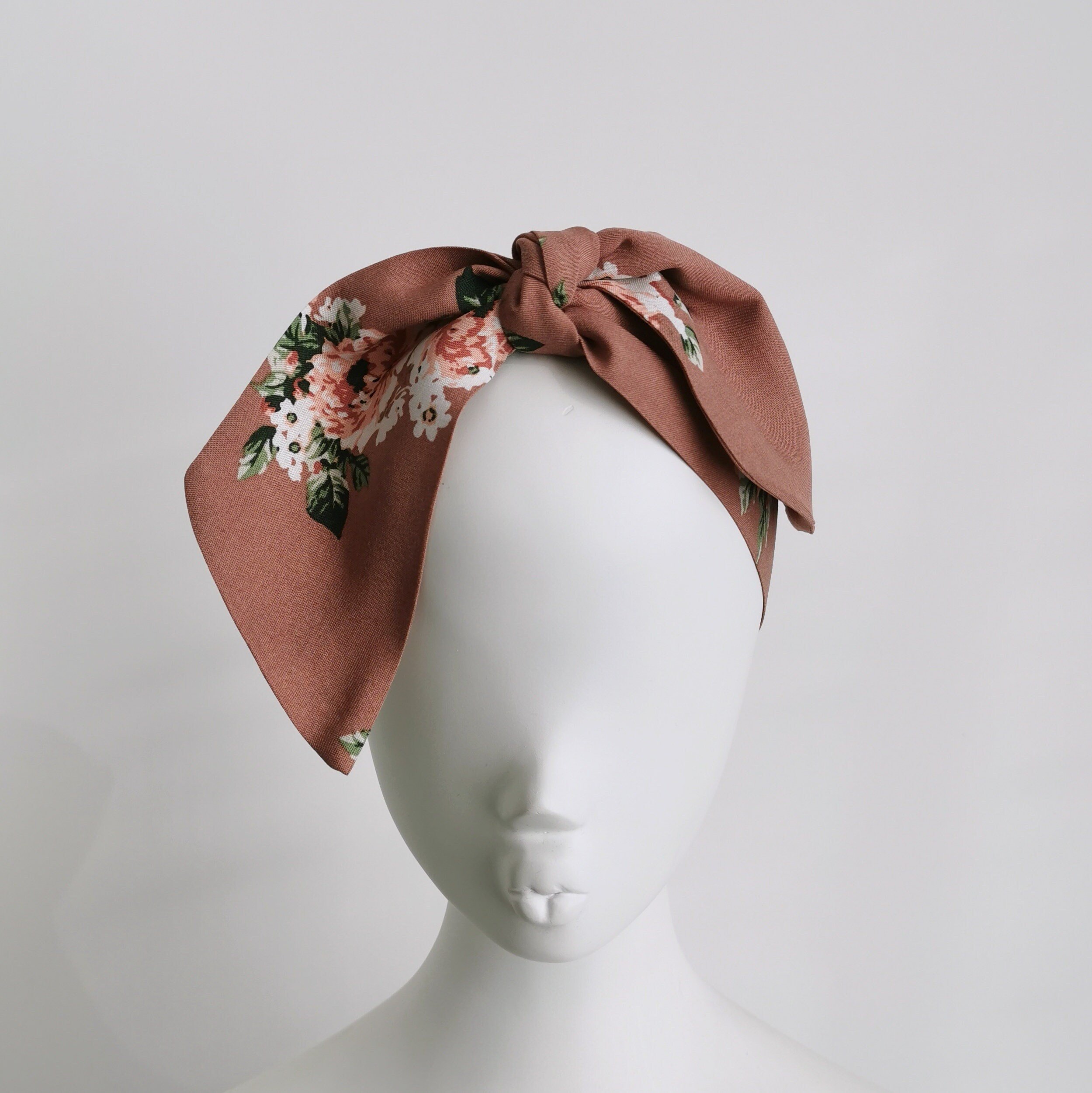 https://i.etsystatic.com/6583749/r/il/fcb3f6/3270091809/il_fullxfull.3270091809_1tus.jpg