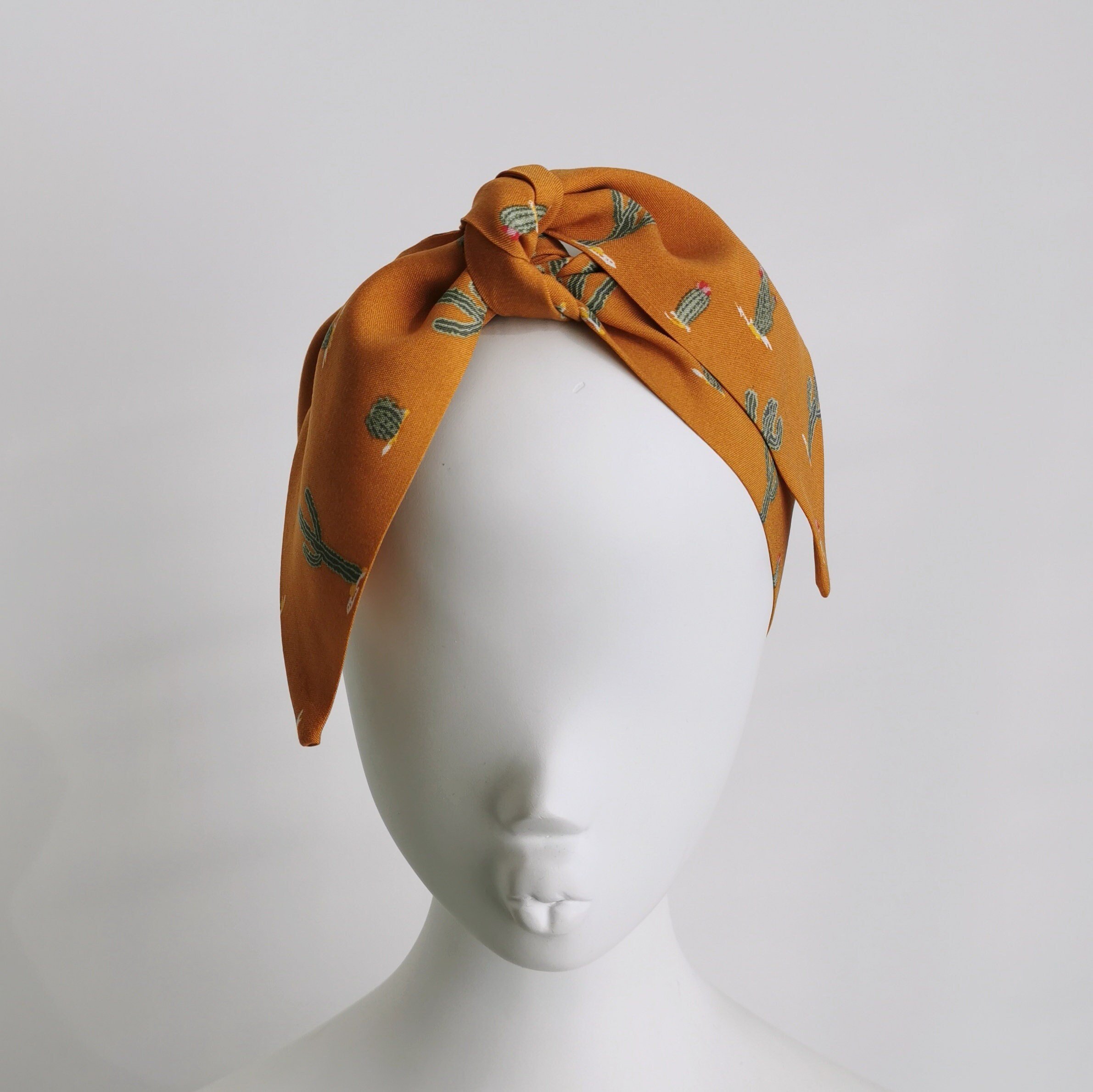 https://i.etsystatic.com/6583749/r/il/dd1ee7/3270064611/il_fullxfull.3270064611_a8jn.jpg