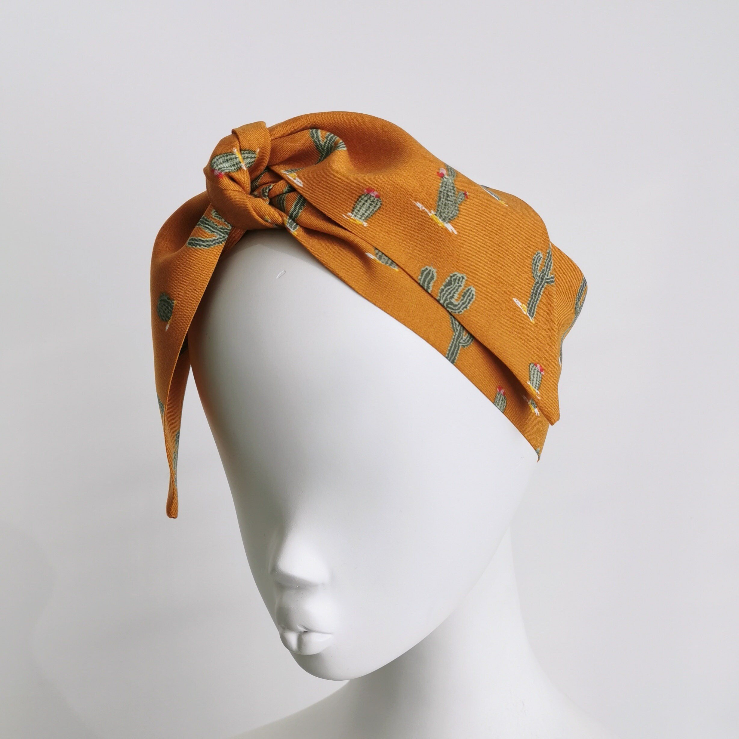 https://i.etsystatic.com/6583749/r/il/64737b/3270064695/il_fullxfull.3270064695_a1lf.jpg