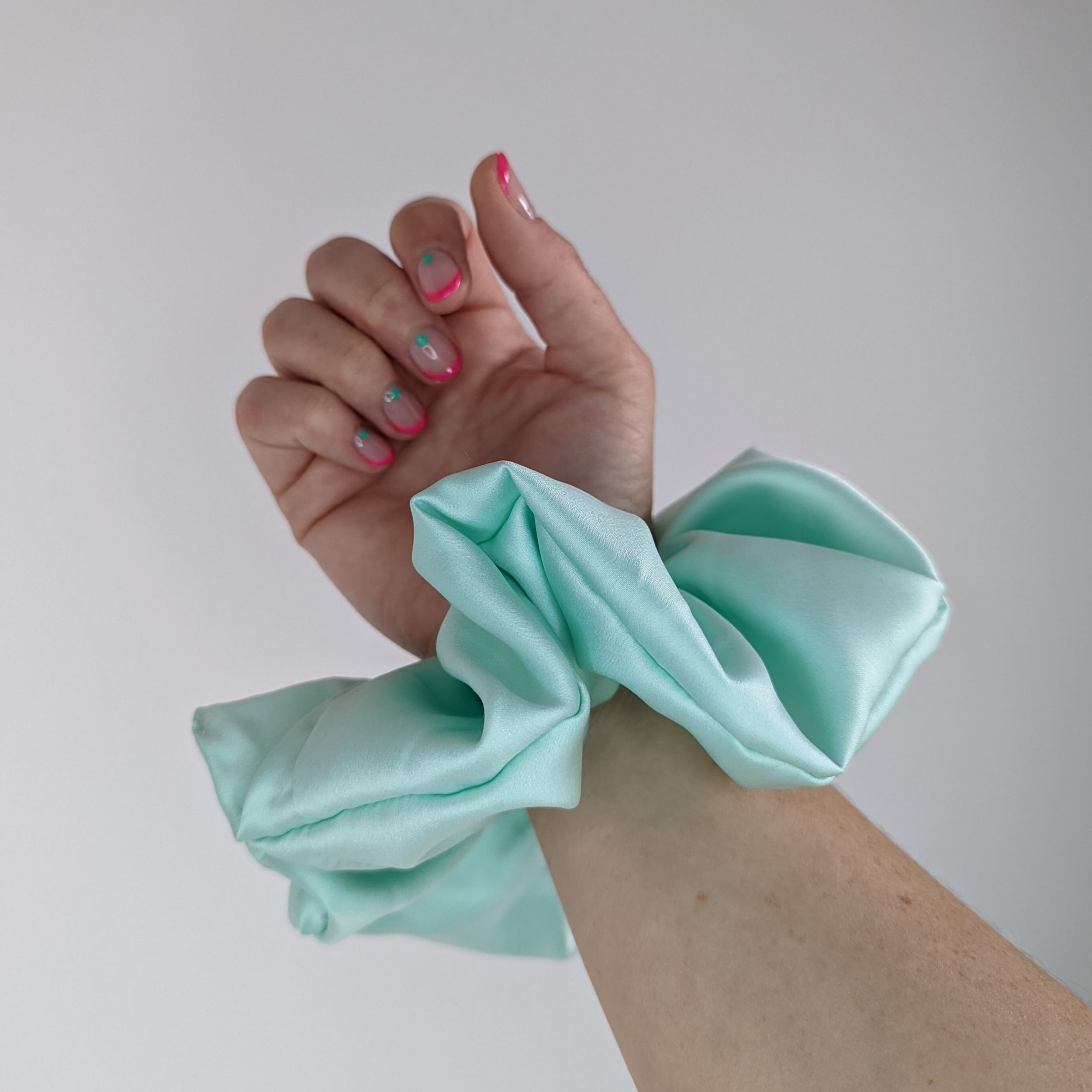 https://i.etsystatic.com/6583749/r/il/63dc6c/4012427638/il_fullxfull.4012427638_nfqu.jpg