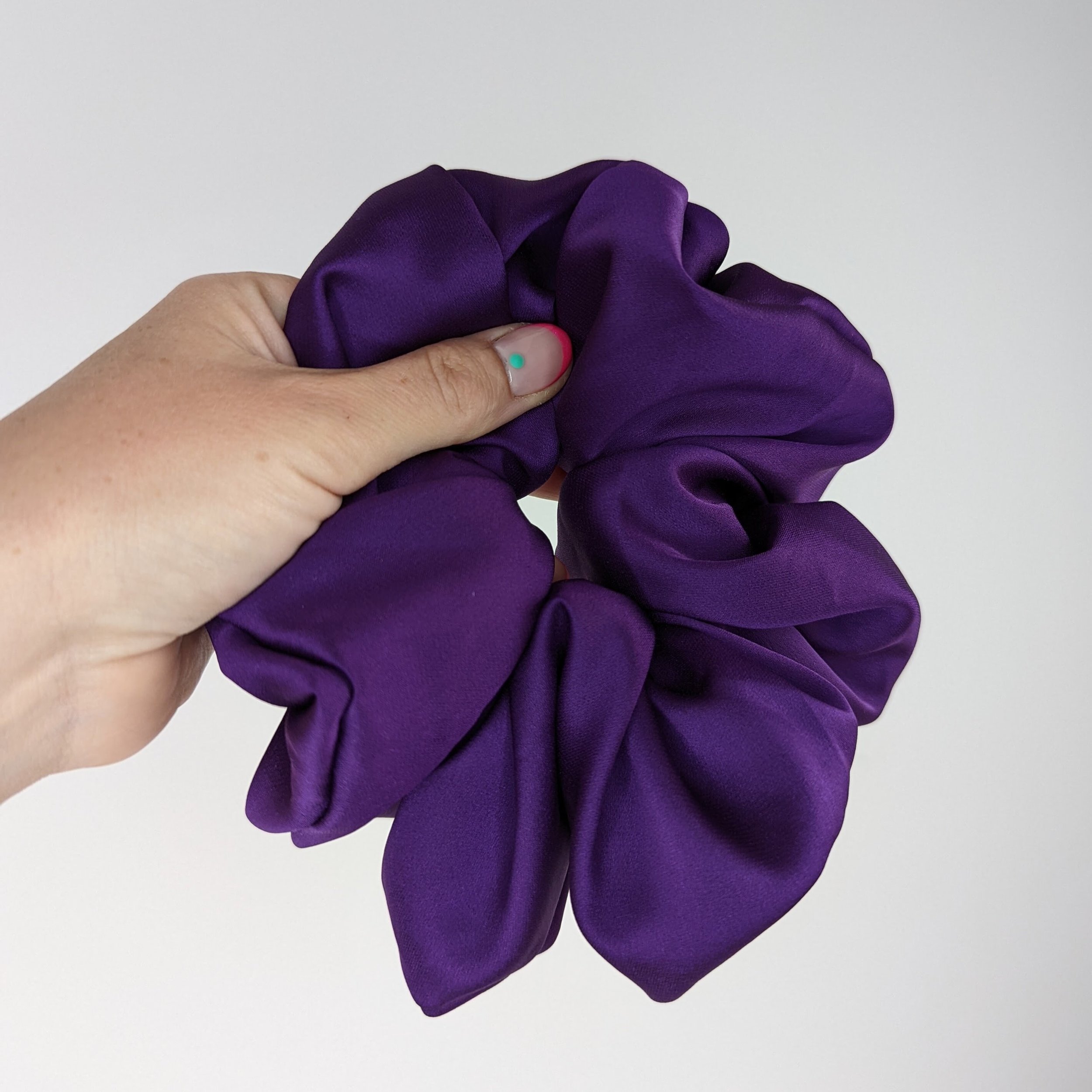 https://i.etsystatic.com/6583749/r/il/c5ab3c/4012292490/il_fullxfull.4012292490_r8ji.jpg