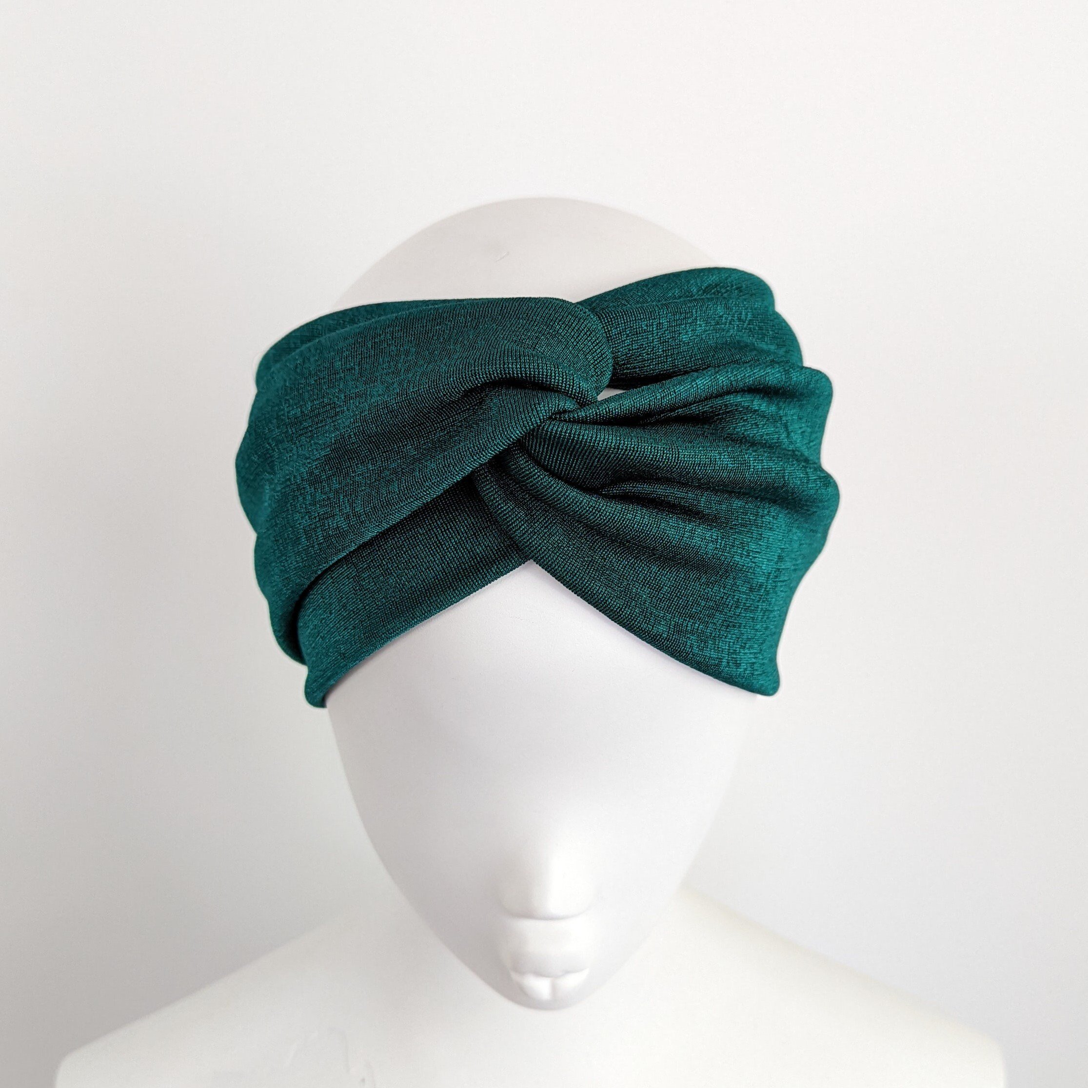 https://i.etsystatic.com/6583749/r/il/14bc67/3560546432/il_fullxfull.3560546432_jb9g.jpg