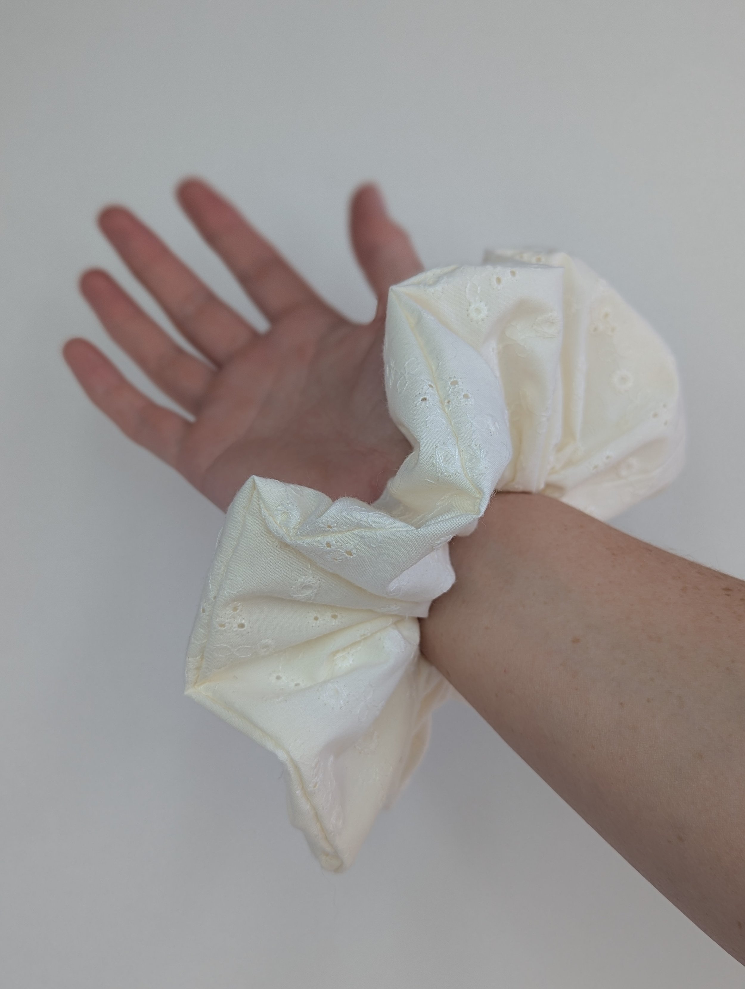 Cream-Broderie-Anglaise-Cotton-Scrunchie-7.jpg