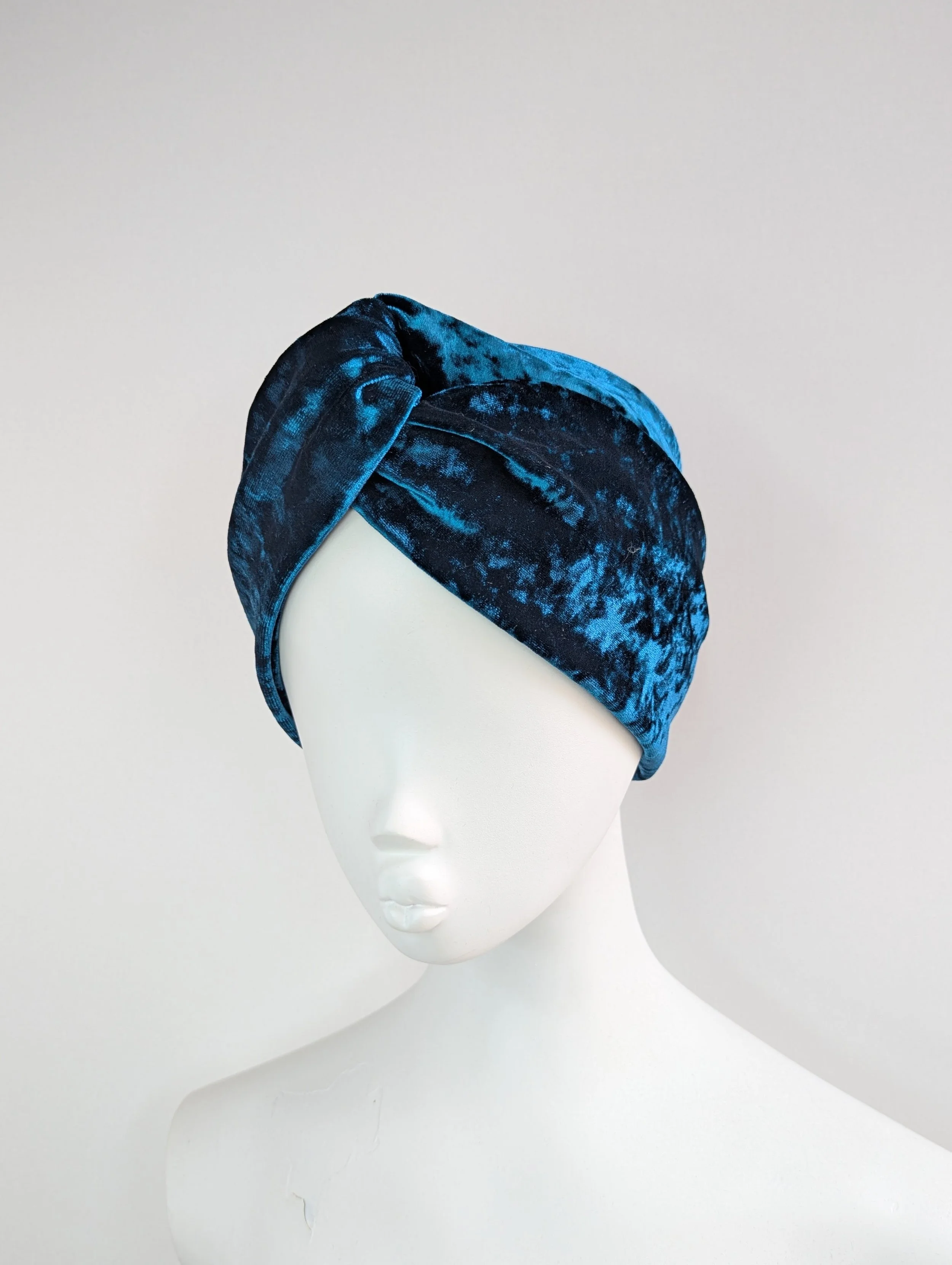 Peacock-Blue-Crushed-Velvet-1.jpg