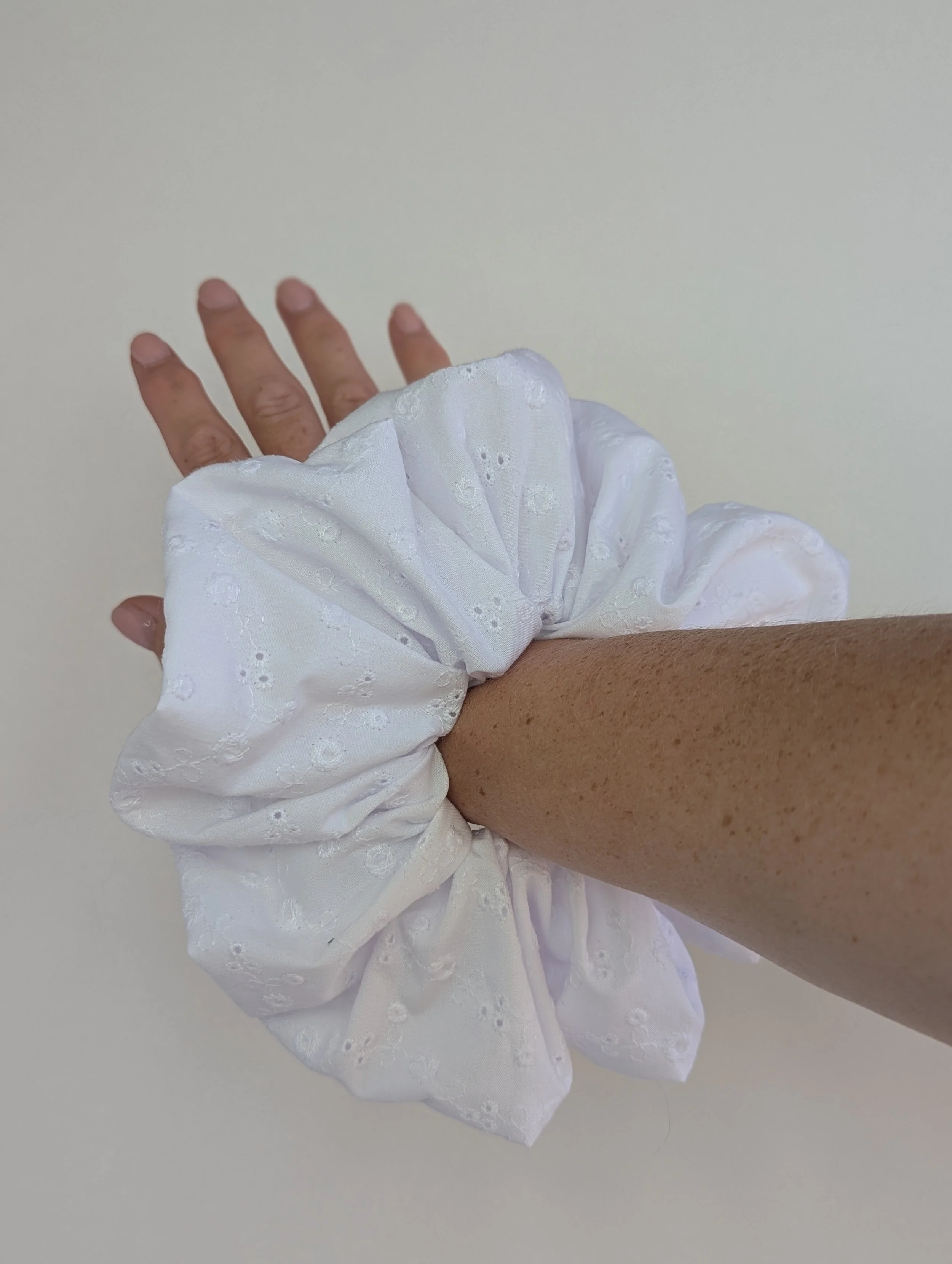 White-Broderie-Anglaise-Cotton-Scrunchie-7.jpg