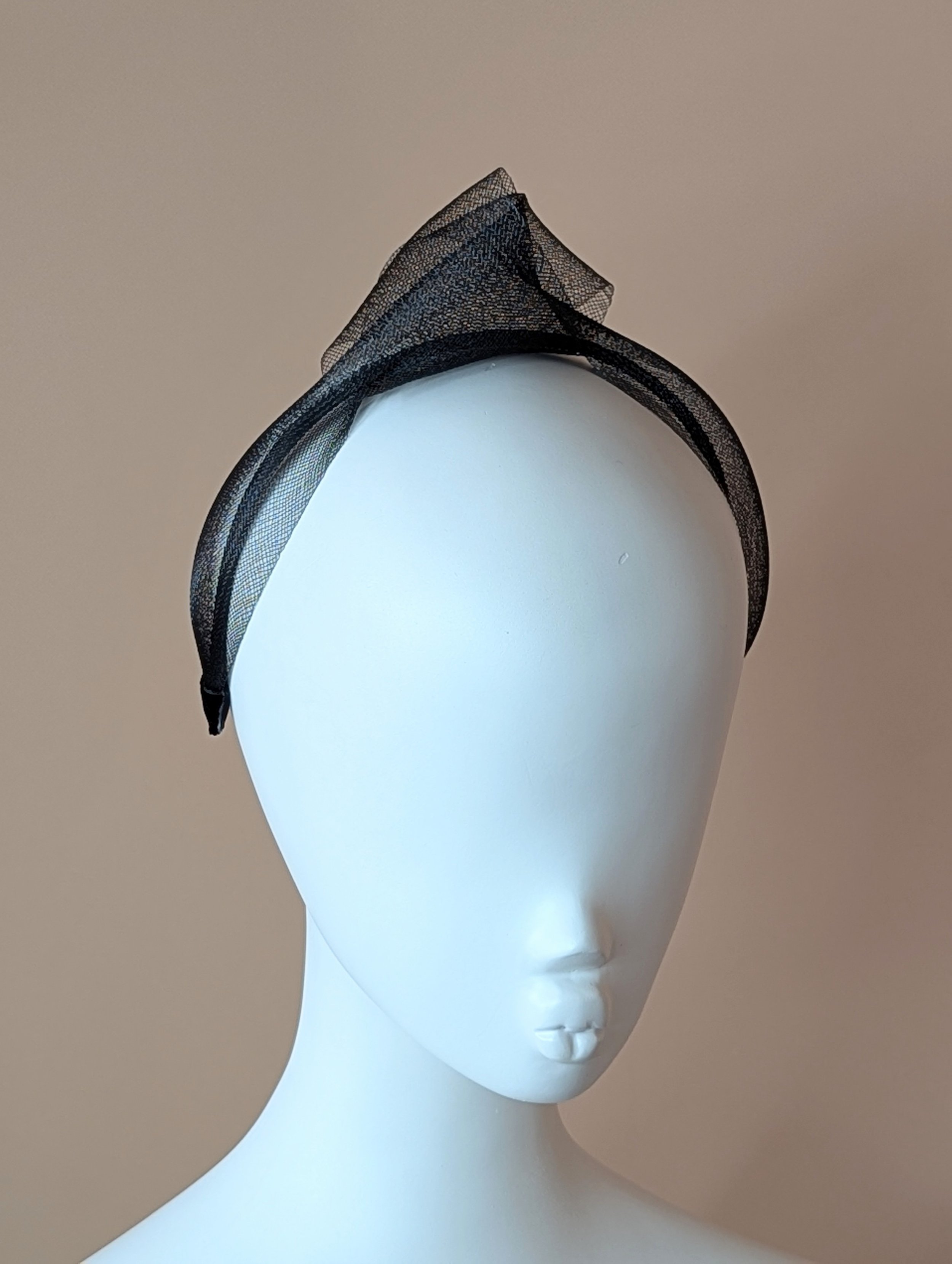 Black-Knot-Fascinator-3.jpg