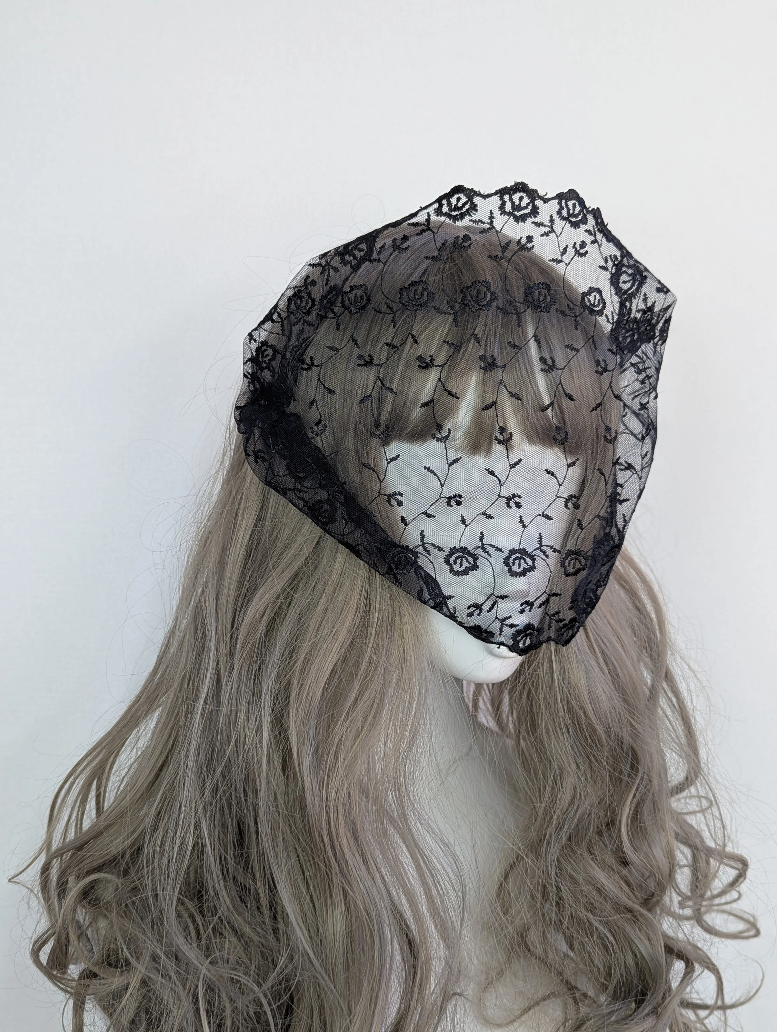 Black-Lace-Face-Veil-2.jpg