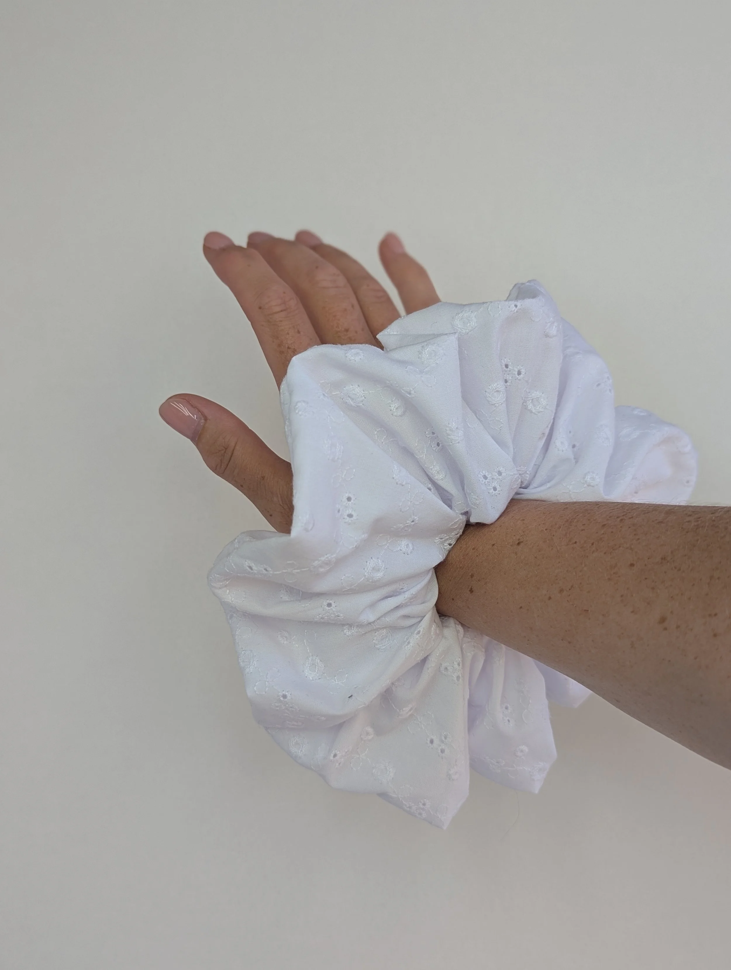 White-Broderie-Anglaise-Cotton-Scrunchie-1.jpg