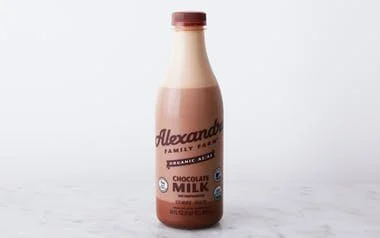 28oz Choc Milk.jpg