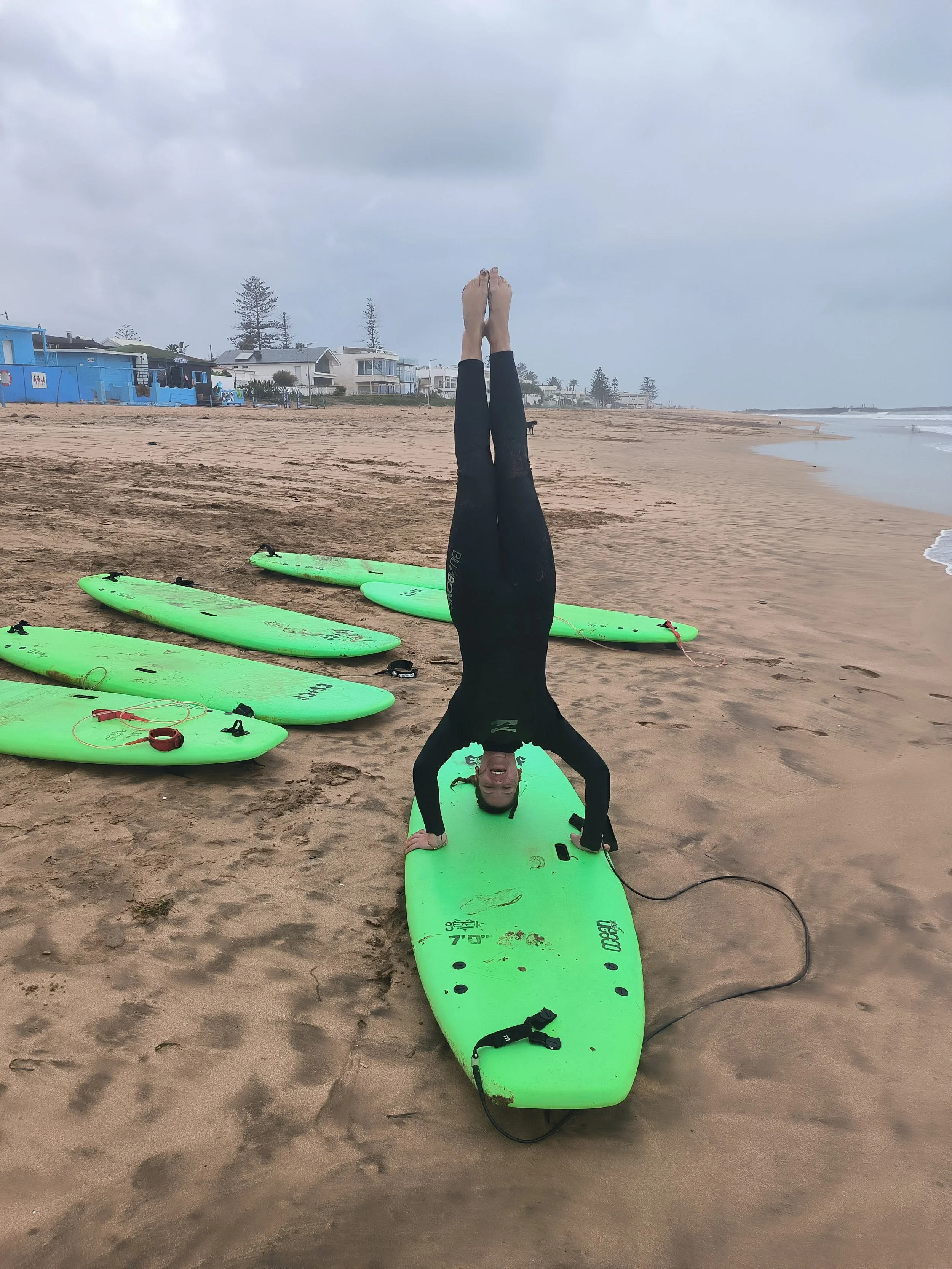 handstand foto.jpg