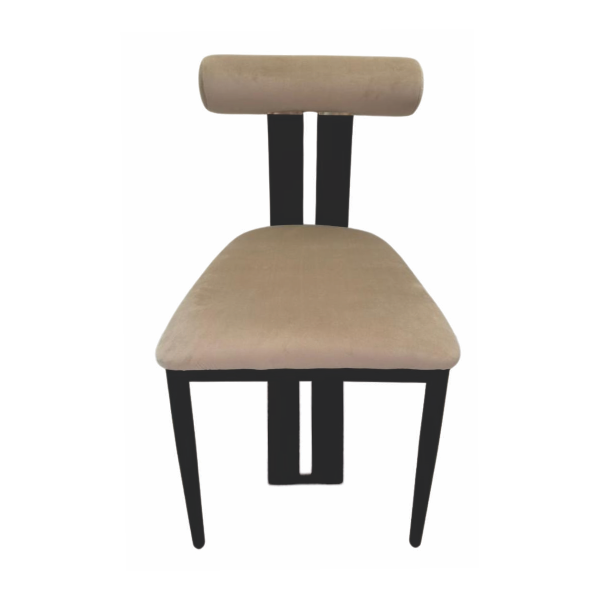 MOXIE CHAIR - Champagne cushions