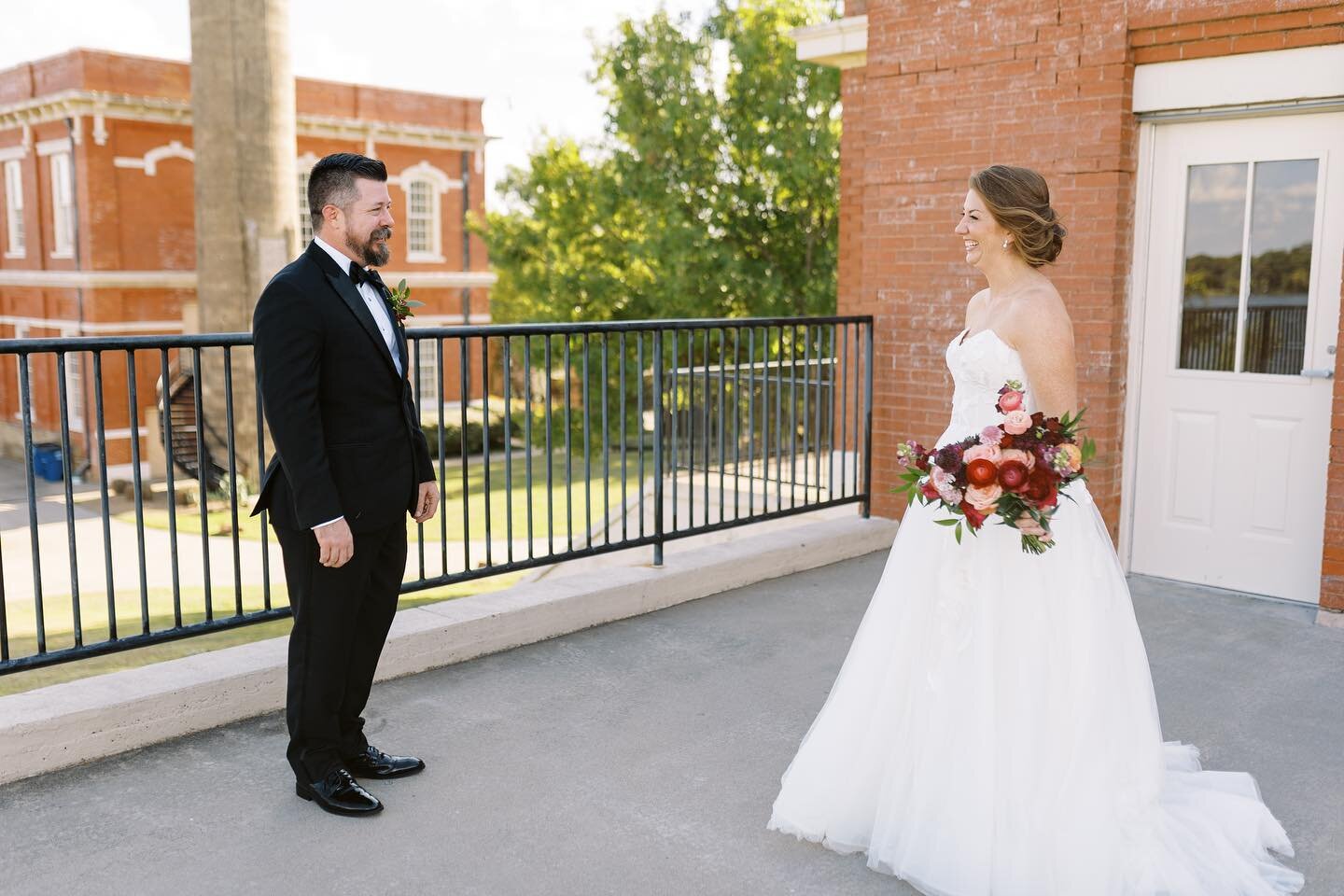 How sweet are these first look pictures! 🥹 

Jon and Katherine had been waiting a long time for their wedding to happen and this moment captured all the emotions! 🤍

Dream Team:
Venue: @thefilterbuilding 
Photographer: @jordanmitchellphoto 
Florist