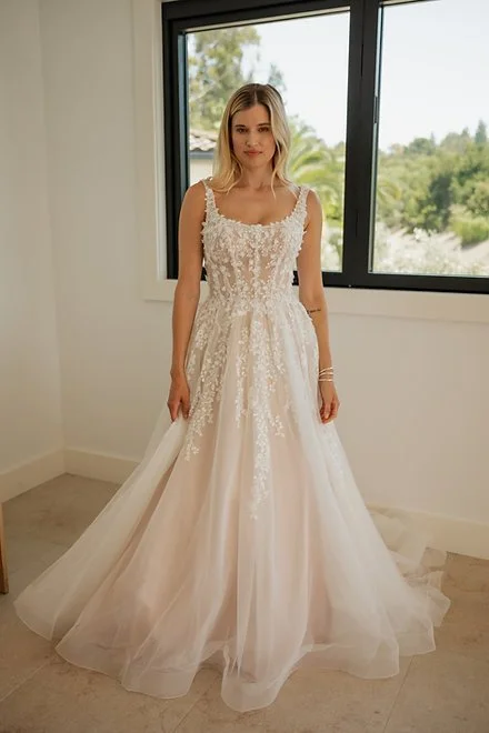 Evelyn Bridal Kinsley S25505 Size 18