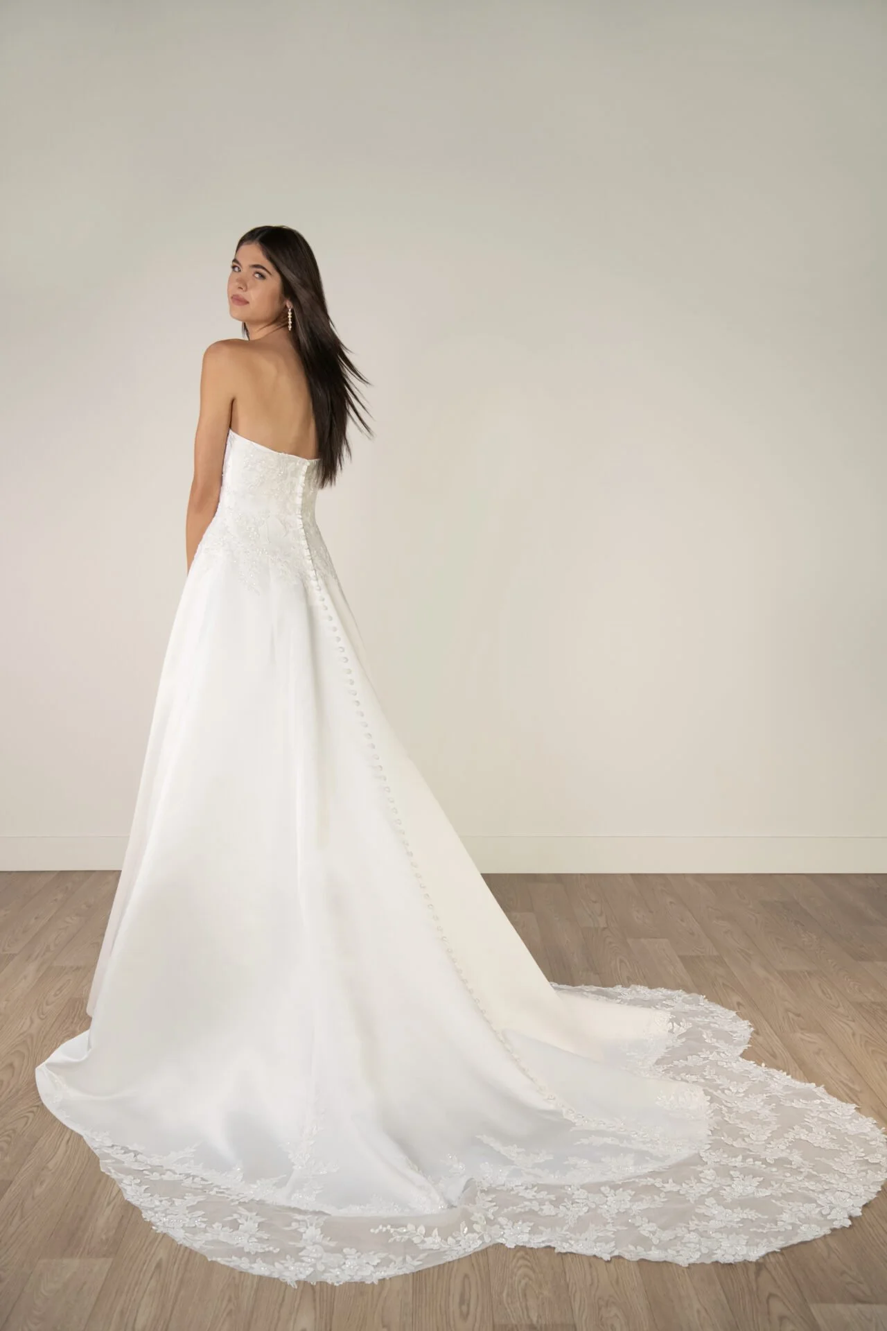 8279 Size 18