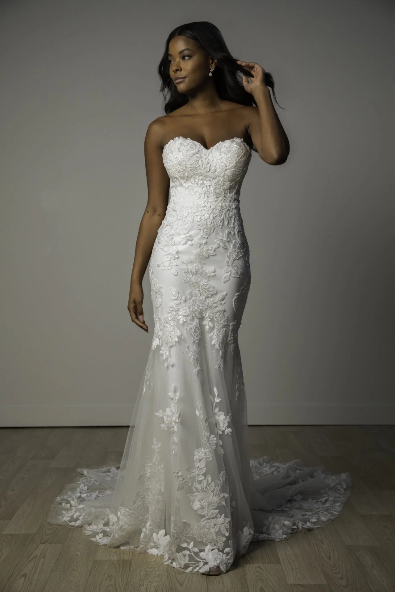 8332 Size 14