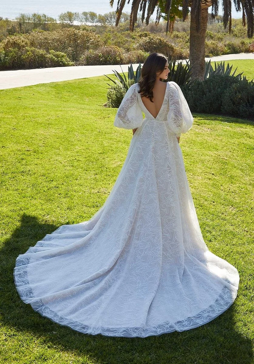 Lorelai 1211 Size 18