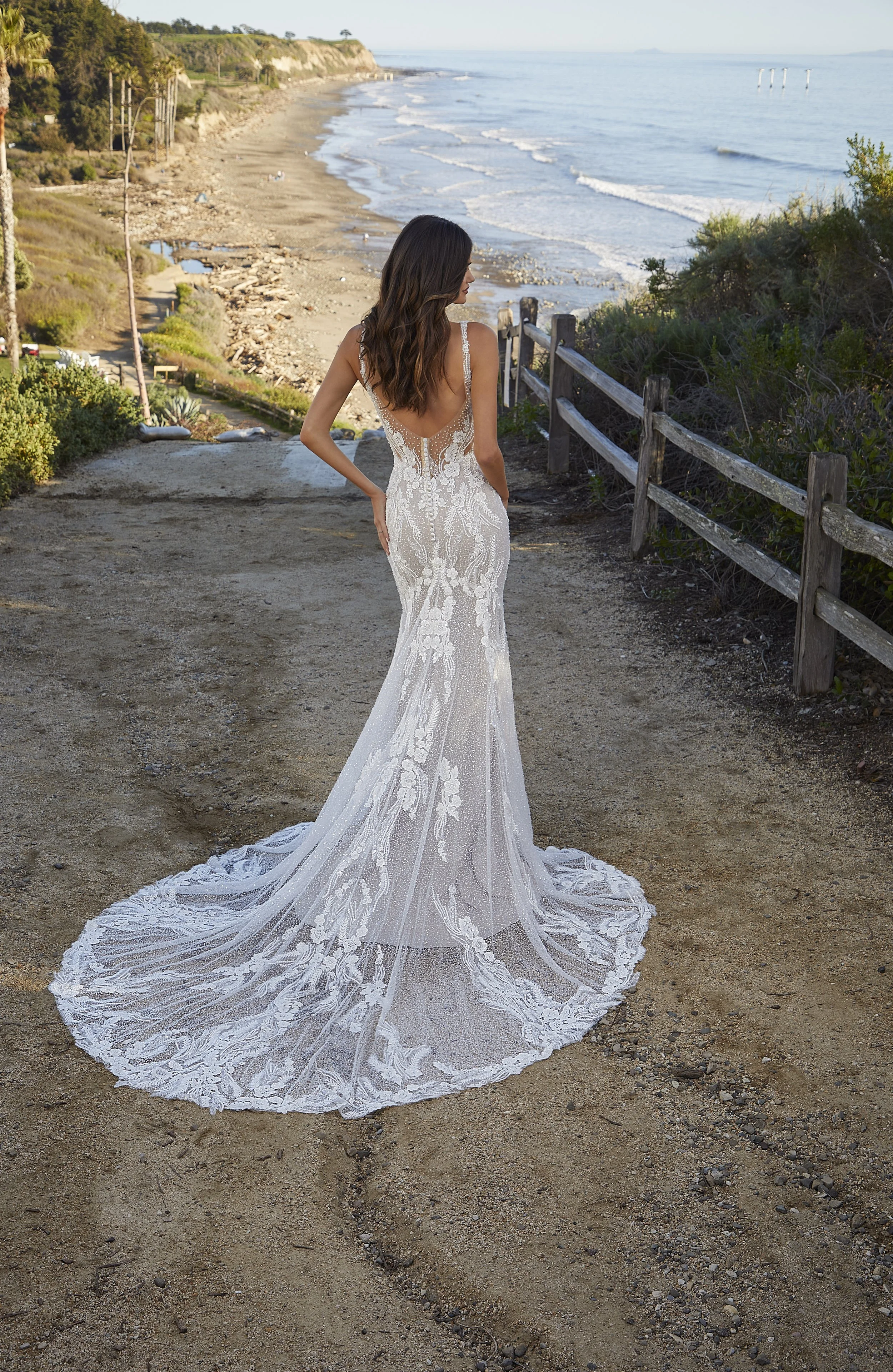 Lucrezia 1216 Size 12