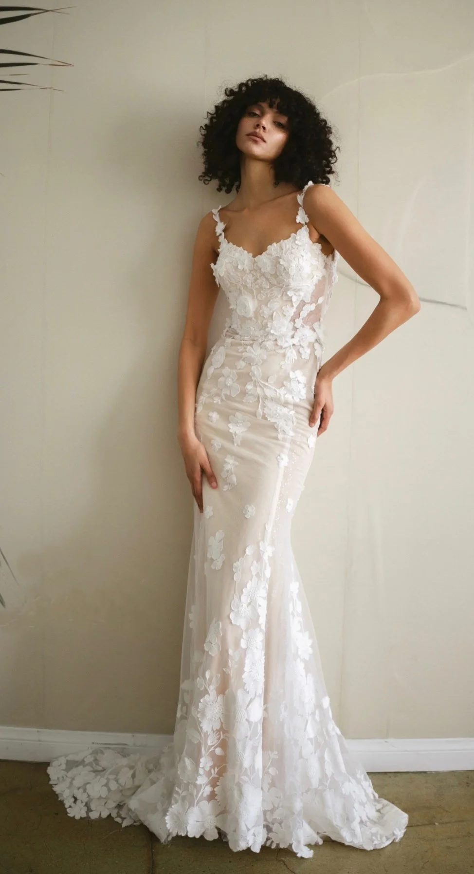 Heart & Rose Raven Size 20 (fits like bridal size 16)