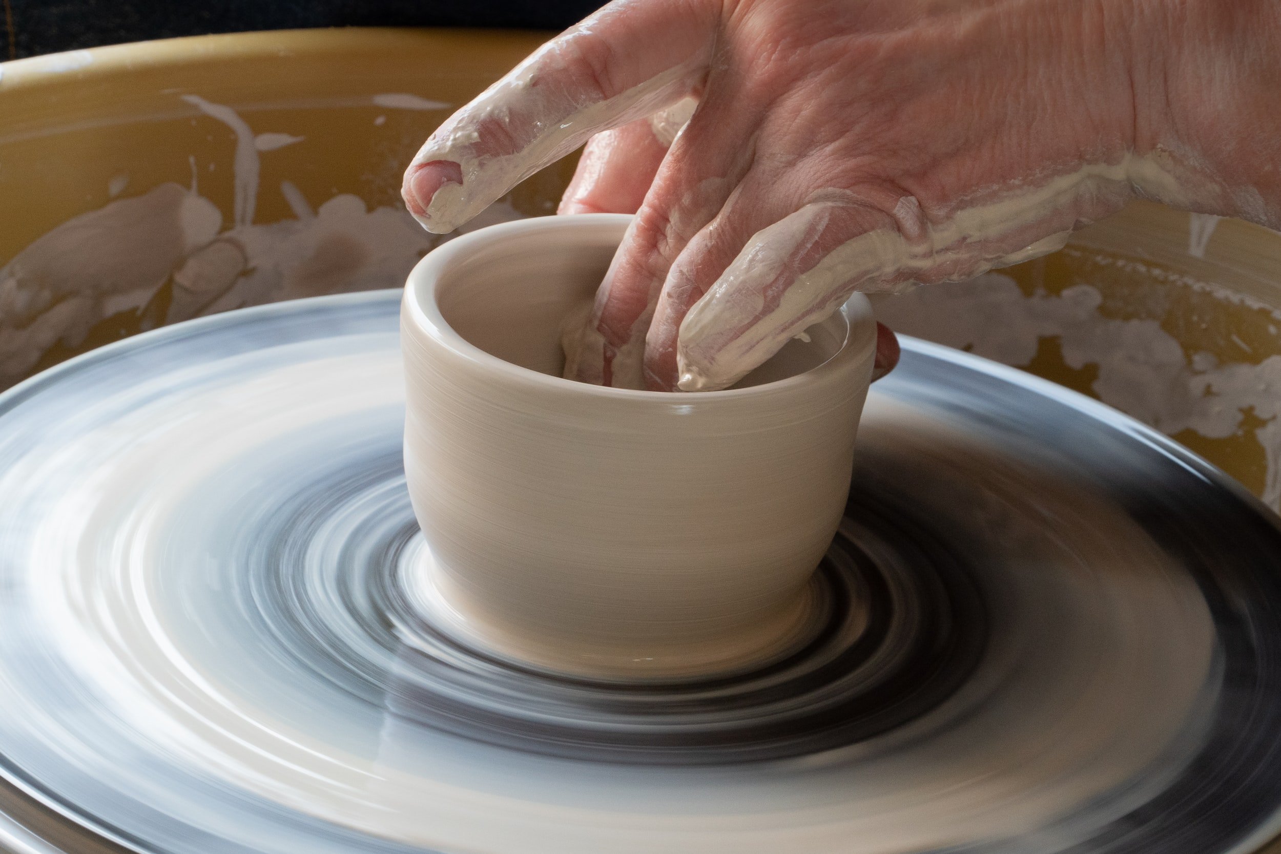 You're Kiln Me: A Guide to Pottery Classes for Kids