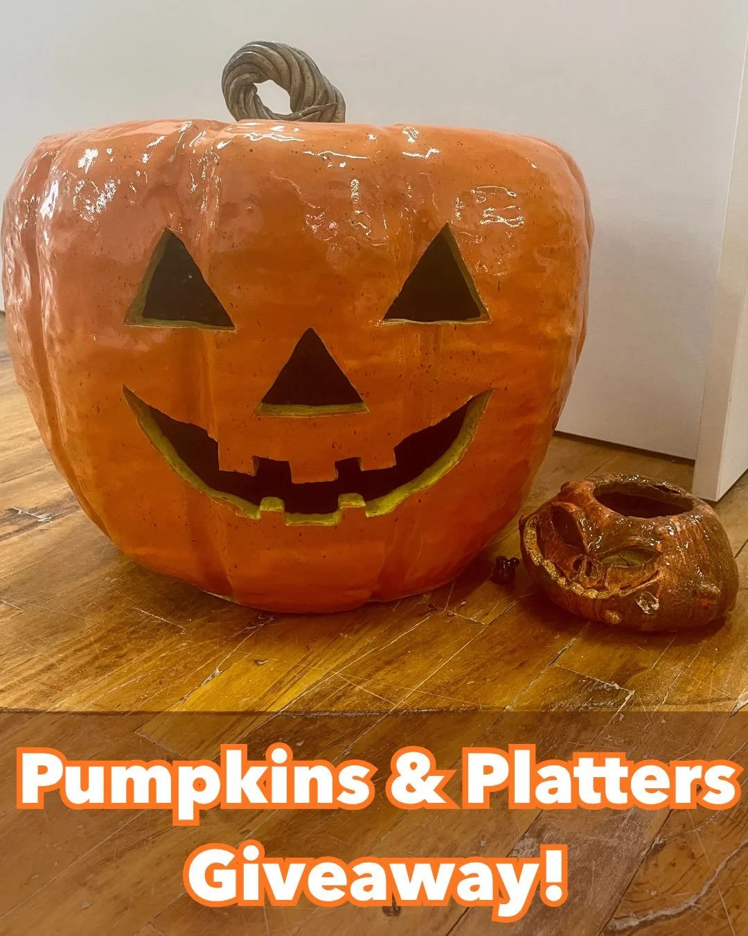 🍁PUMPKIN HUNTING🍁
There are pumpkins all over this post&hellip; but how many can you find? 👀

Take a good look through these sneak previews of our member work for the upcoming Pumpkins and Platters show! 

Take a guess at how many of these little 