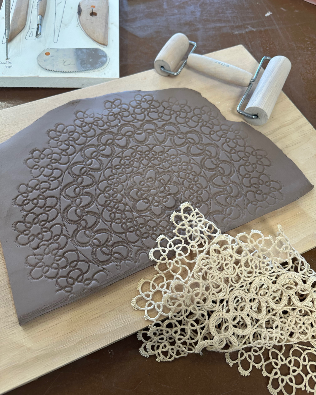 Kathryn - Pocket Vase 2.png