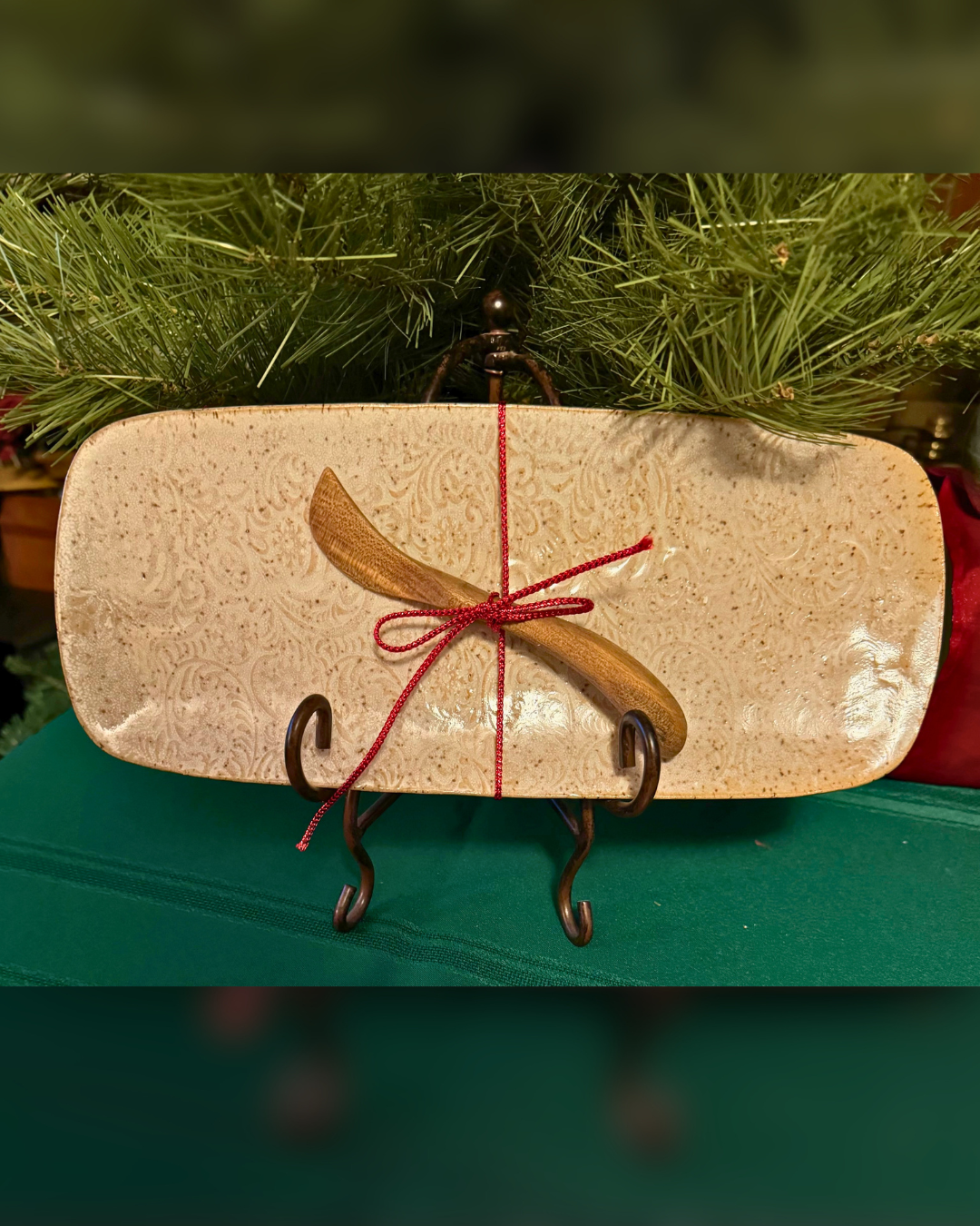 Handbuild a Platter and Sew a Fall Table Runner with Julie and Kathy
