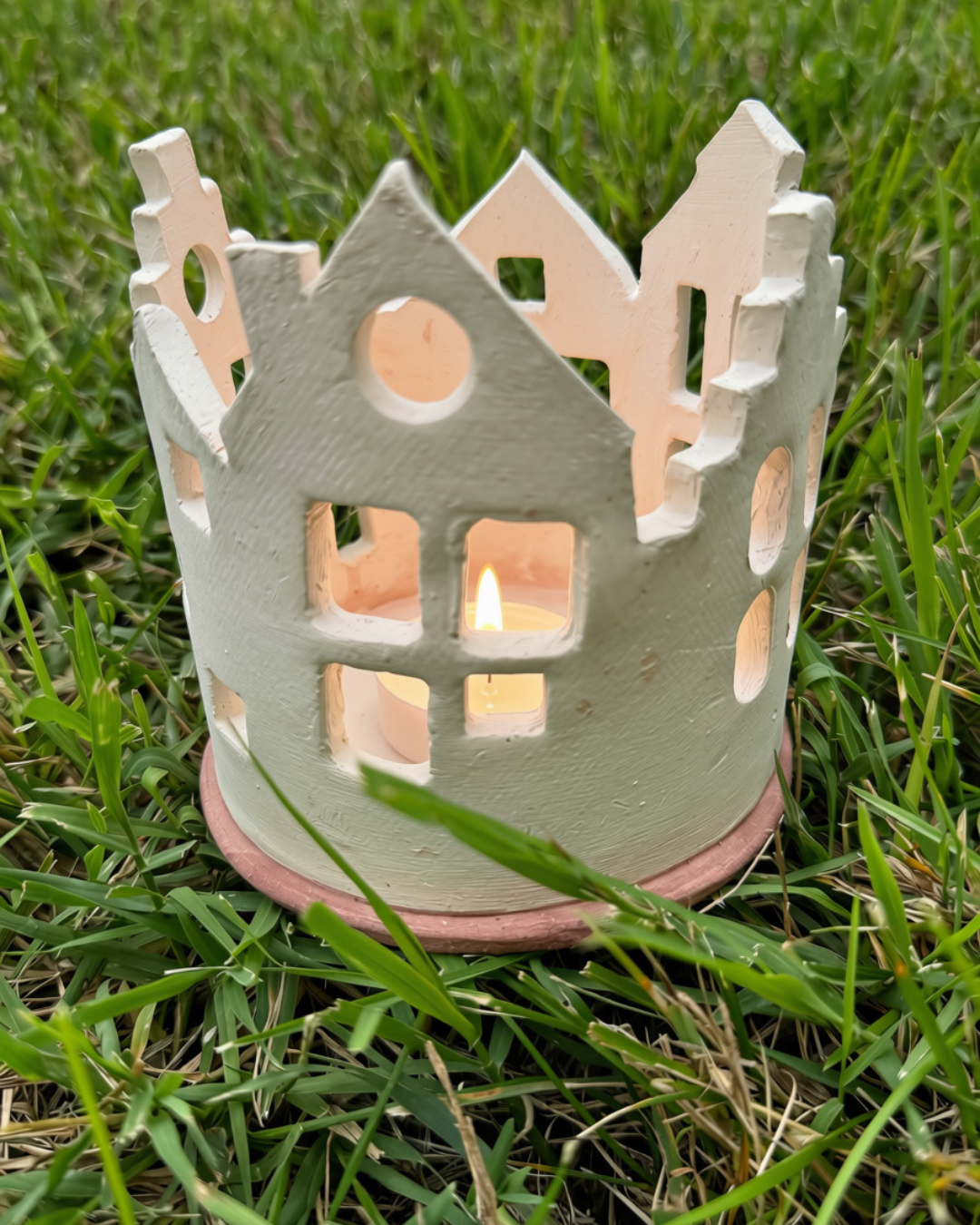 Luminaries - Windows of Light with Julie Foster