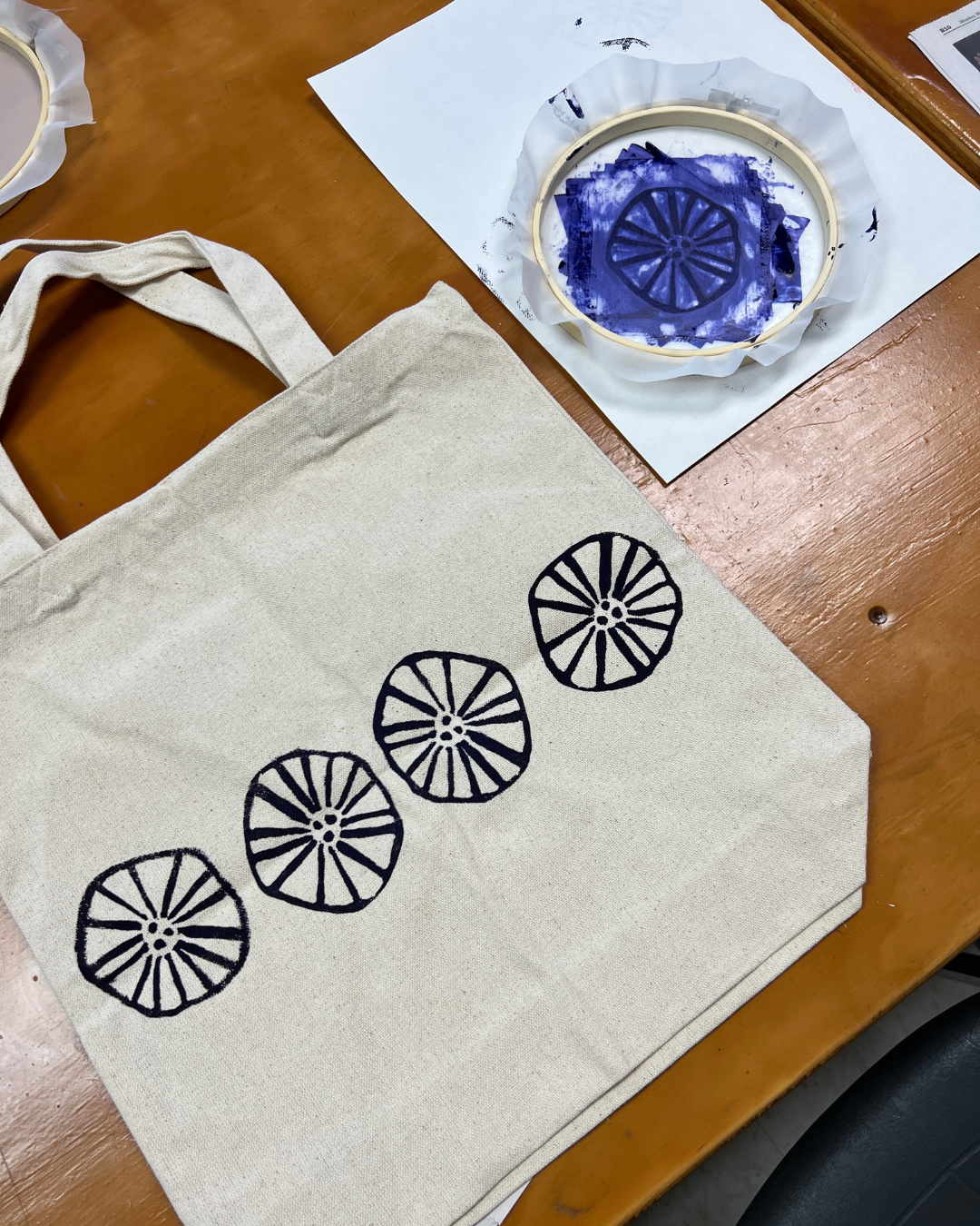 Laura - Screenprint tote 3.png