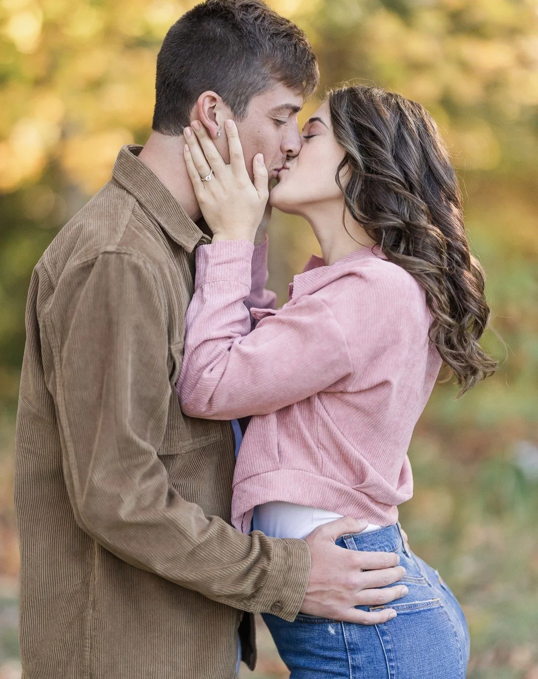 Natalie &amp; Tyler- 2022 Ohio engagement. #engagementphotos
#top_portraits #portrait_shots #portraitpage #portraitphotography #portrait #portraitmood
#portrait_shots #CleanCaptures #visualauthority #instamood #igdaily #instafollow #awesome #all_shot