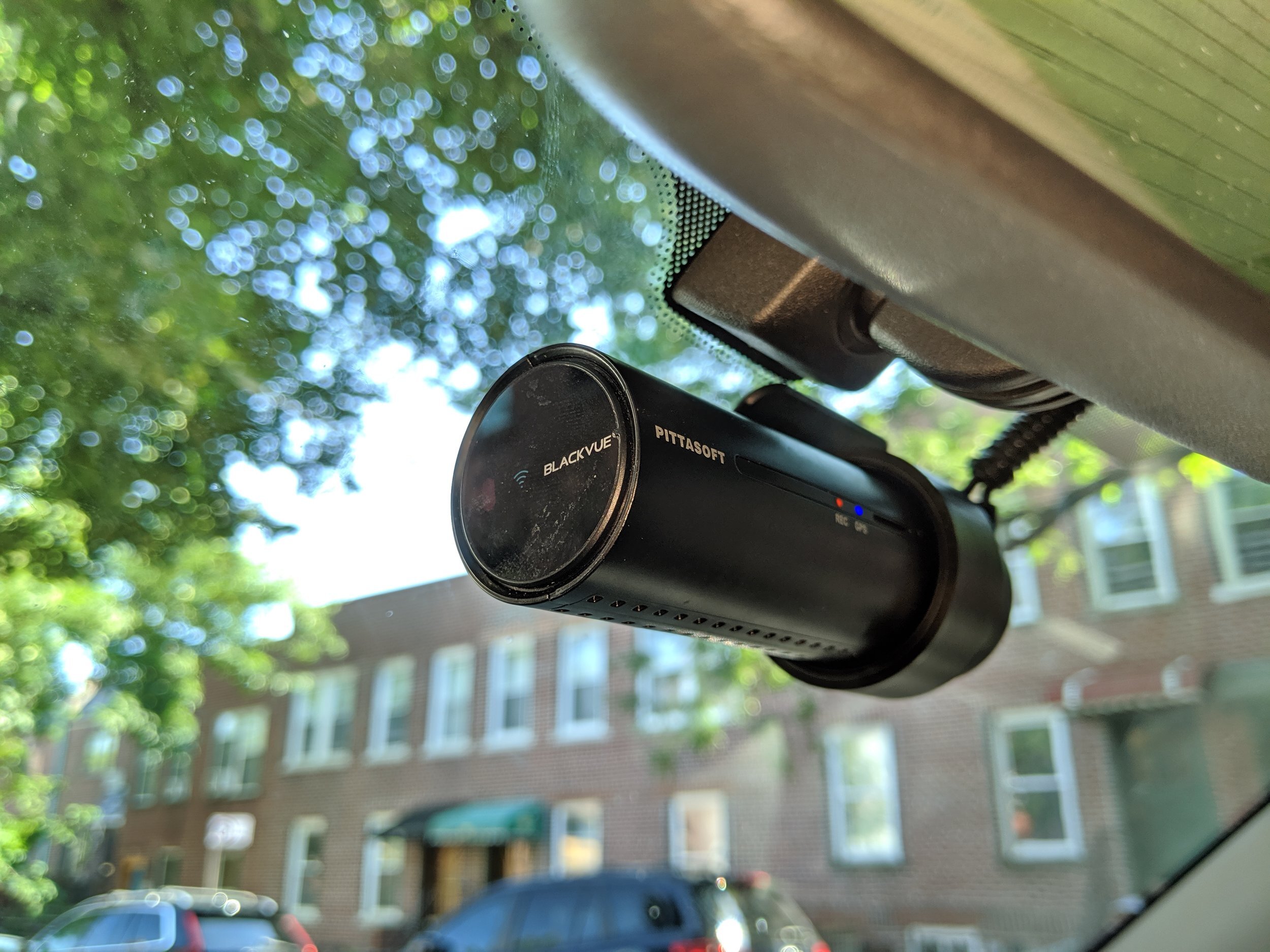 Don't buy a Blackvue dashcam. The cloud, app, support is terrible and  atrocious considering it's a £500+ dashcam. Was I unlucky and received a  faulty dashcam? : r/Dashcam