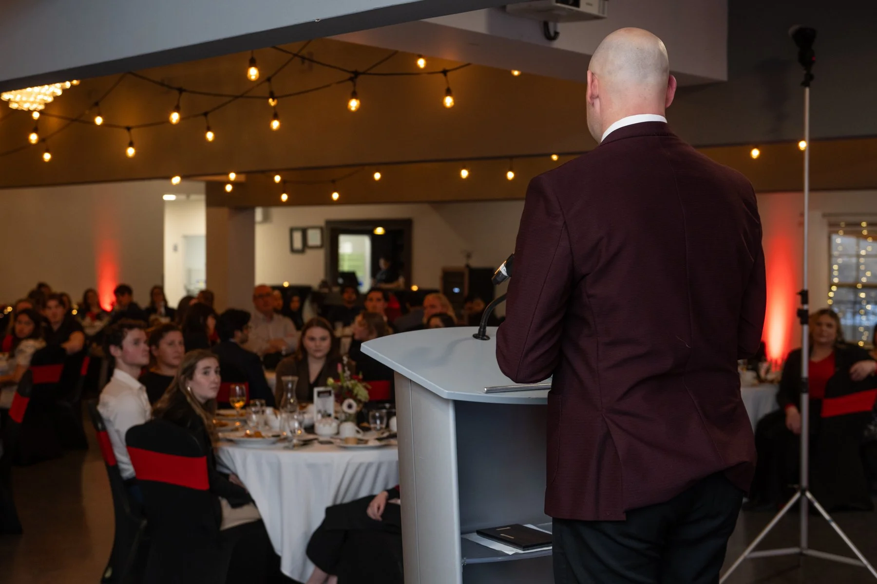 2025_Ledaership_Awards_0559.jpg